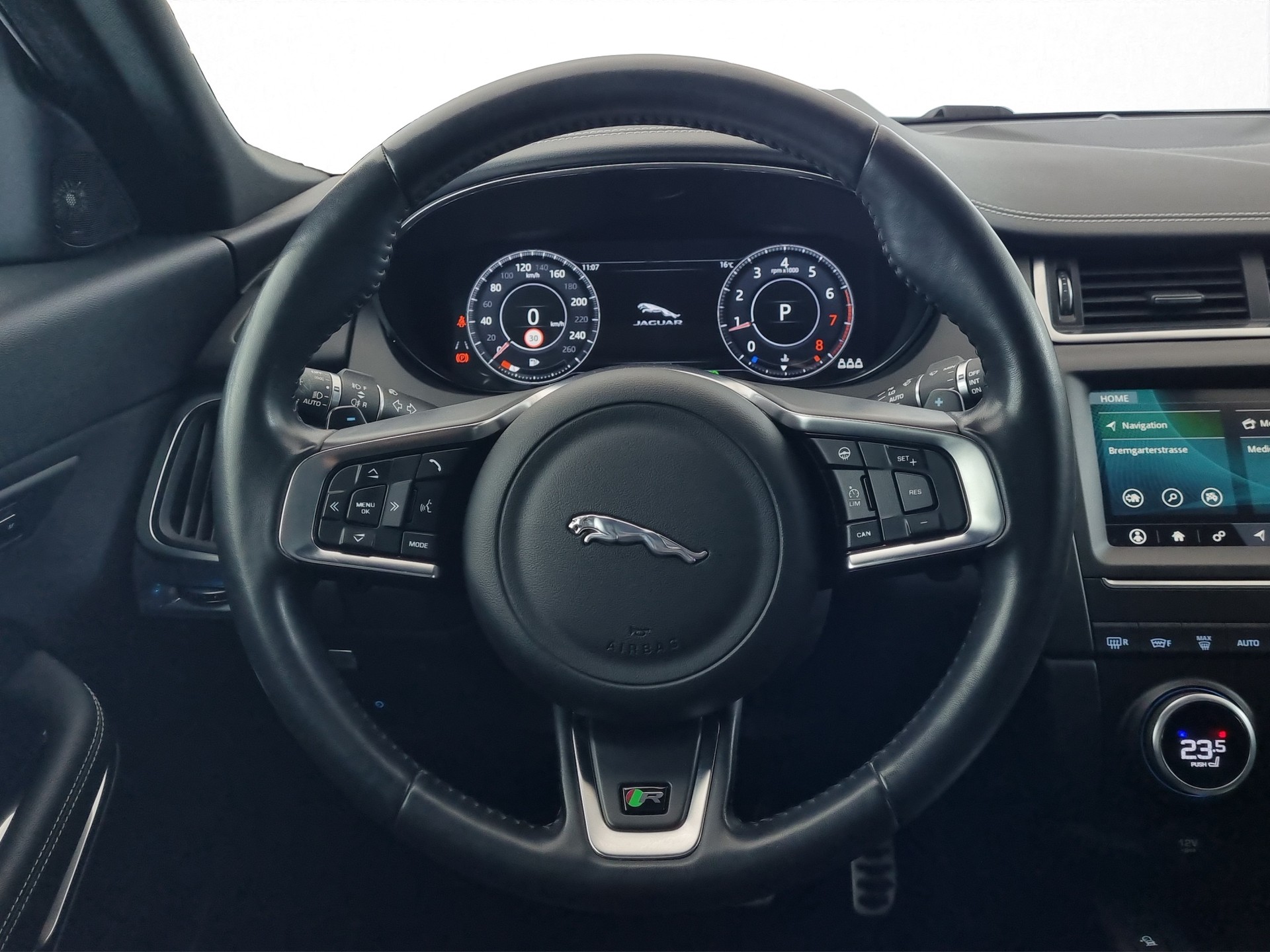 JAGUAR E-Pace 2.0 T 250 AWD-image-8