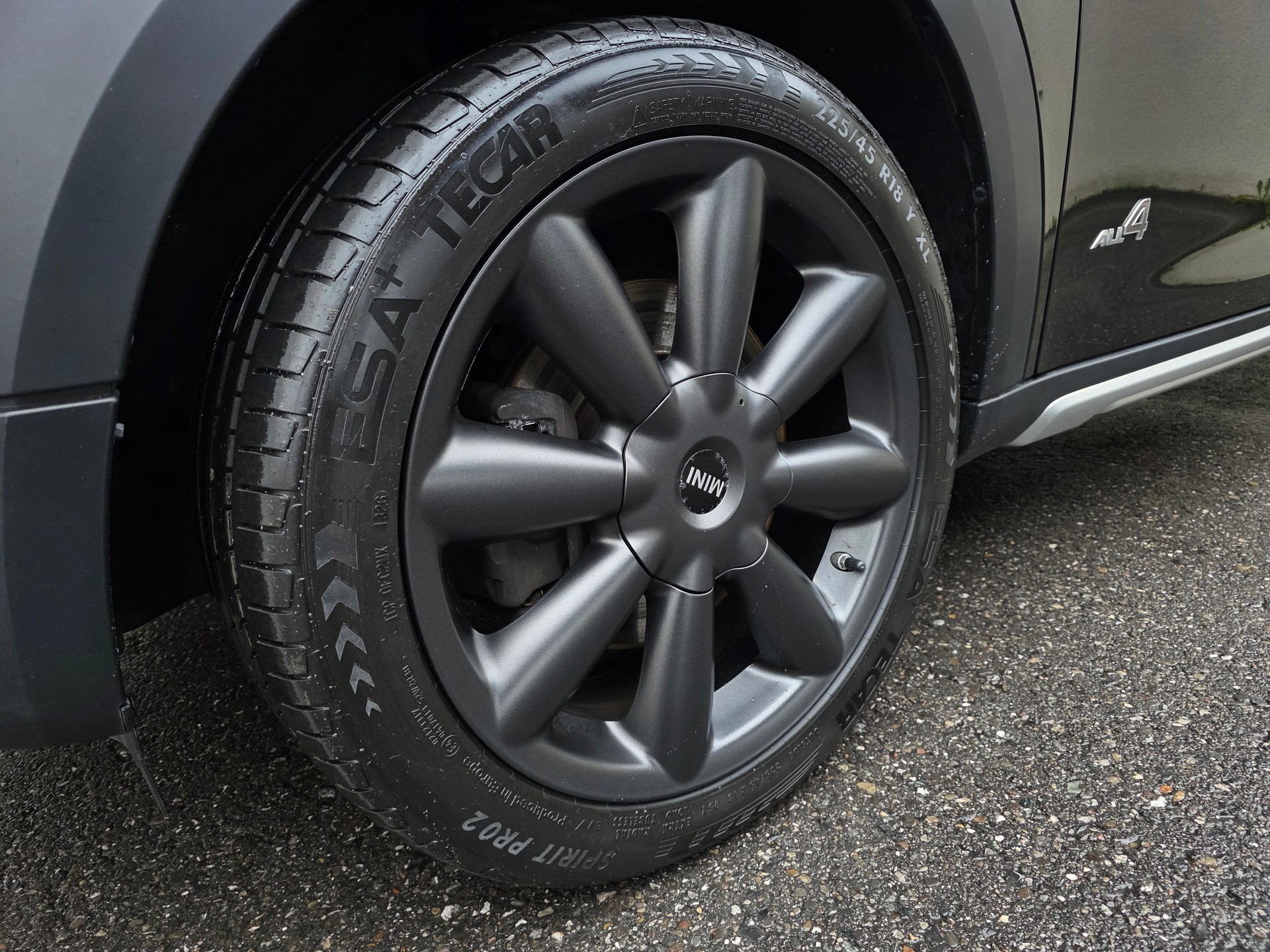 MINI Countryman Cooper S ALL4-image-2
