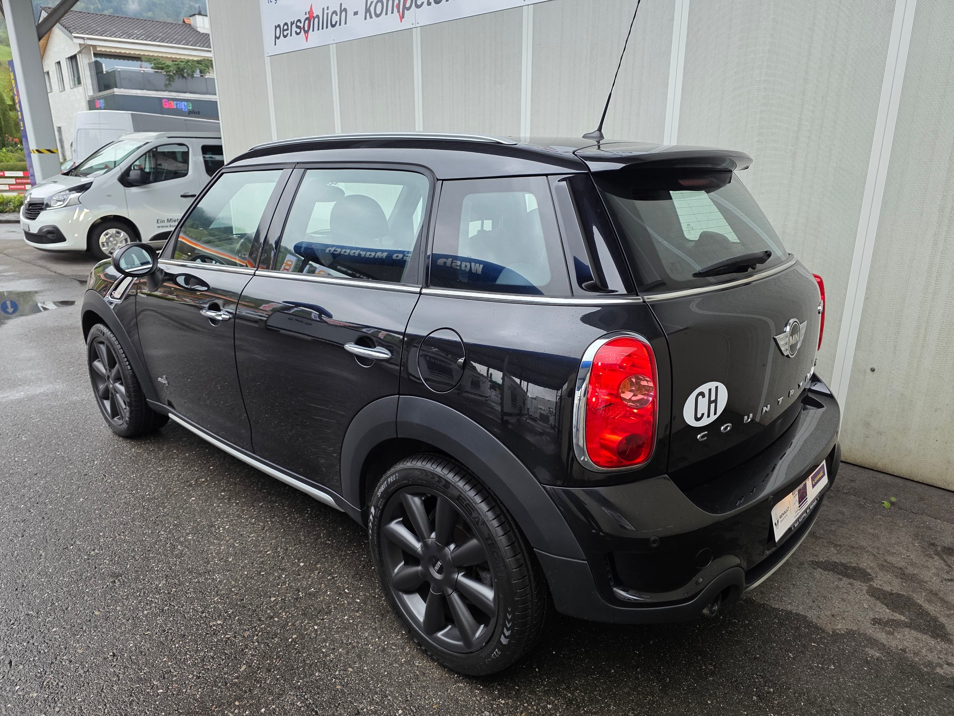 MINI Countryman Cooper S ALL4-image-3