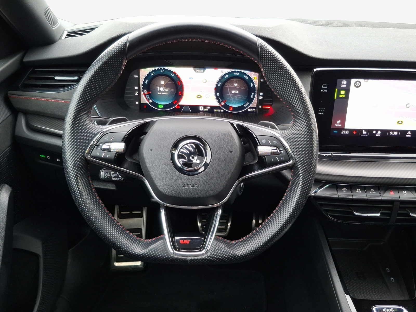 SKODA Octavia Combi 2.0 TDI DSG RS 4x4-image-9