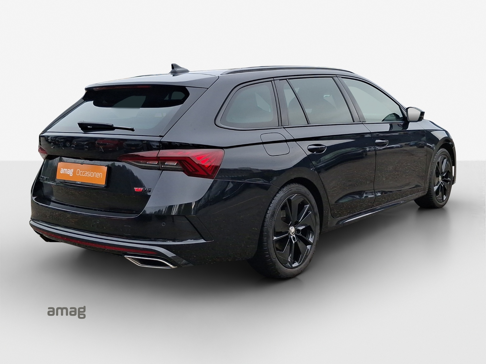 SKODA Octavia Combi 2.0 TDI DSG RS 4x4-image-4