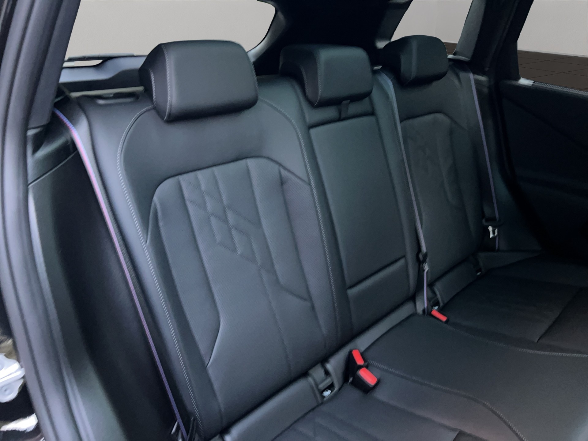 BMW X3 xDrive 30e M Sport Pro-image-21