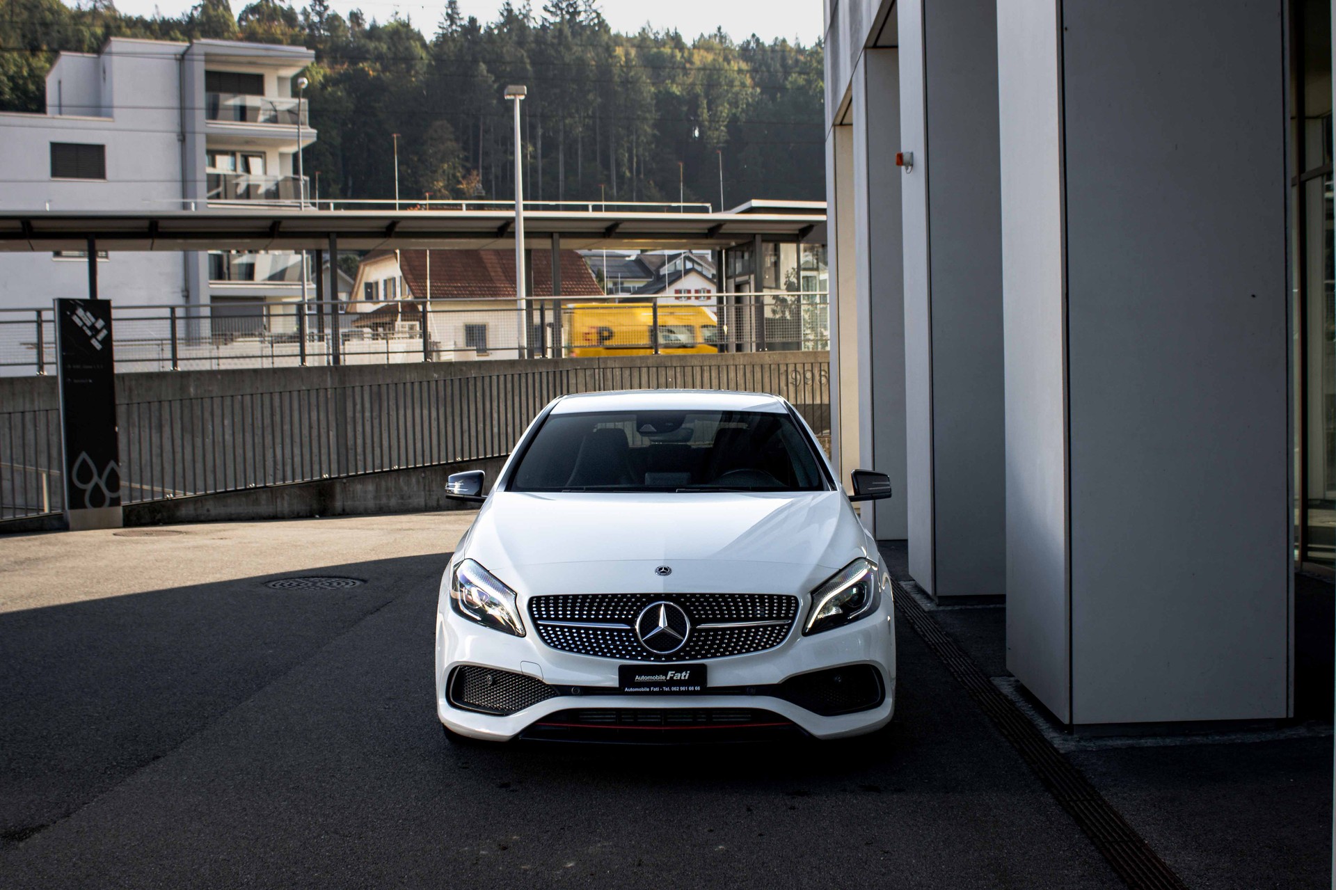 MERCEDES-BENZ A 250 Sport AMG Line 4Matic 7G-DCT-image-2