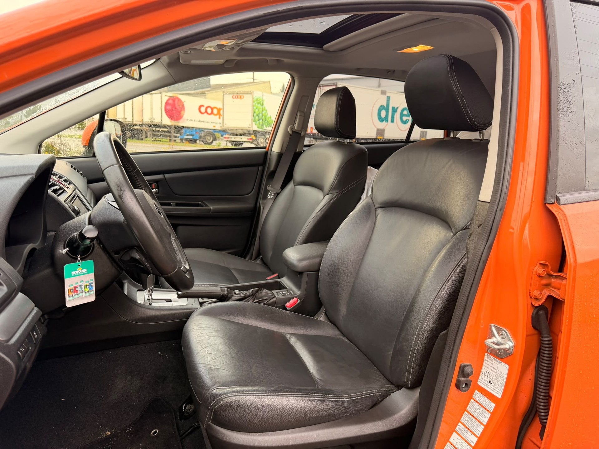 SUBARU XV 1.6 Swiss One AWD CVT-image-6