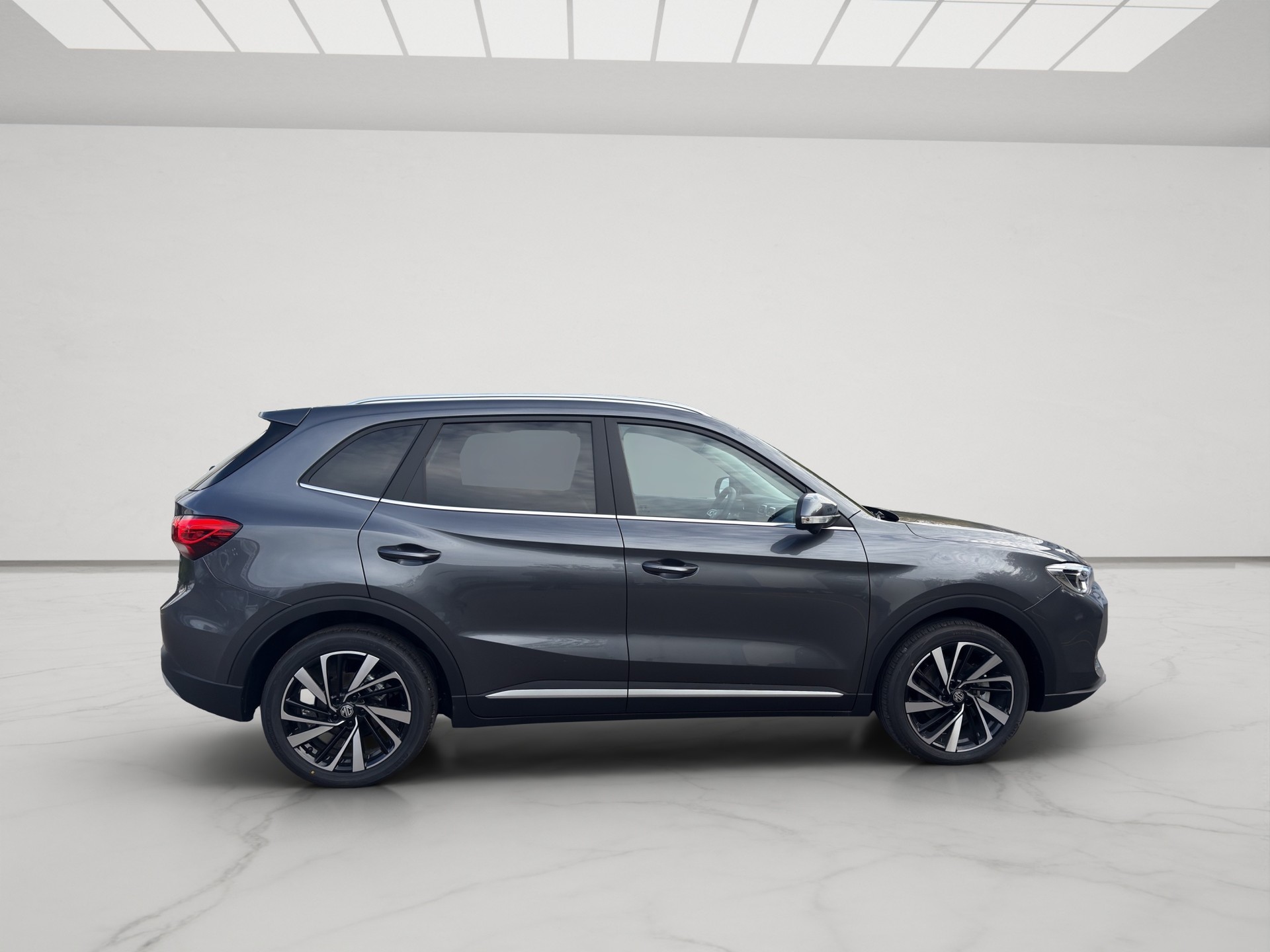 MG ZS 1.5 HEV Luxury-image-10