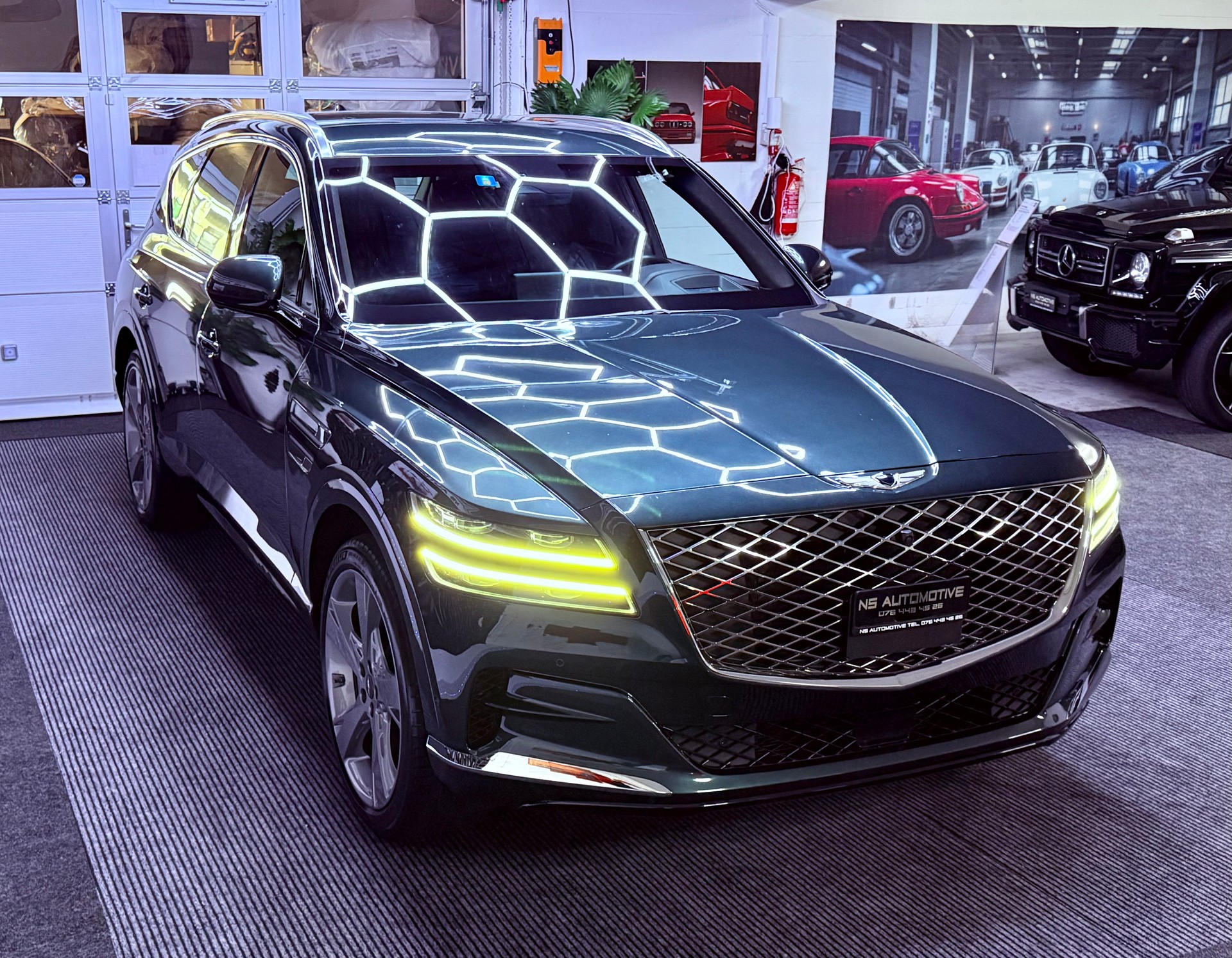 GENESIS GV80 3.0 CRDI Luxus 7 Seater AT8 AWD-image-2