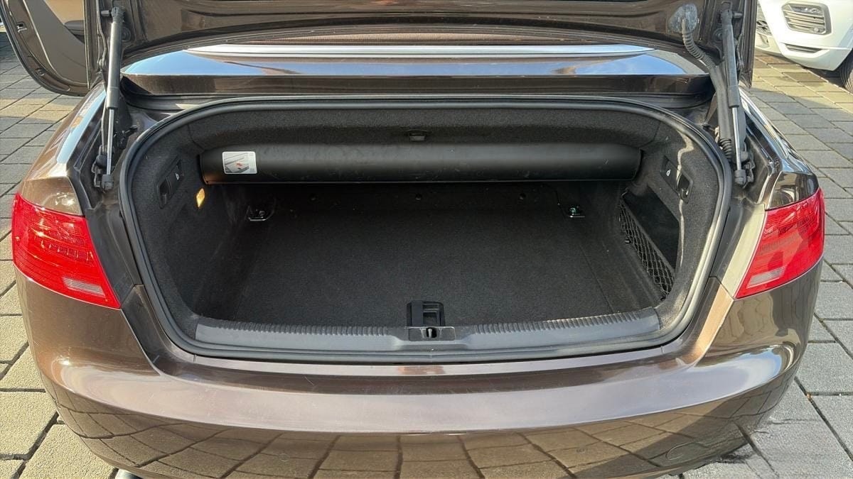 AUDI A5 Cabriolet 2.0 TFSI quattro S-tronic-image-9