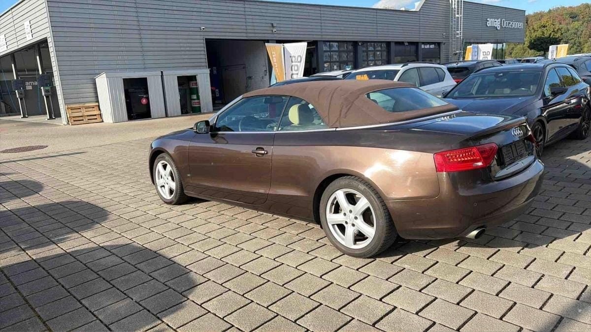 AUDI A5 Cabriolet 2.0 TFSI quattro S-tronic-image-2