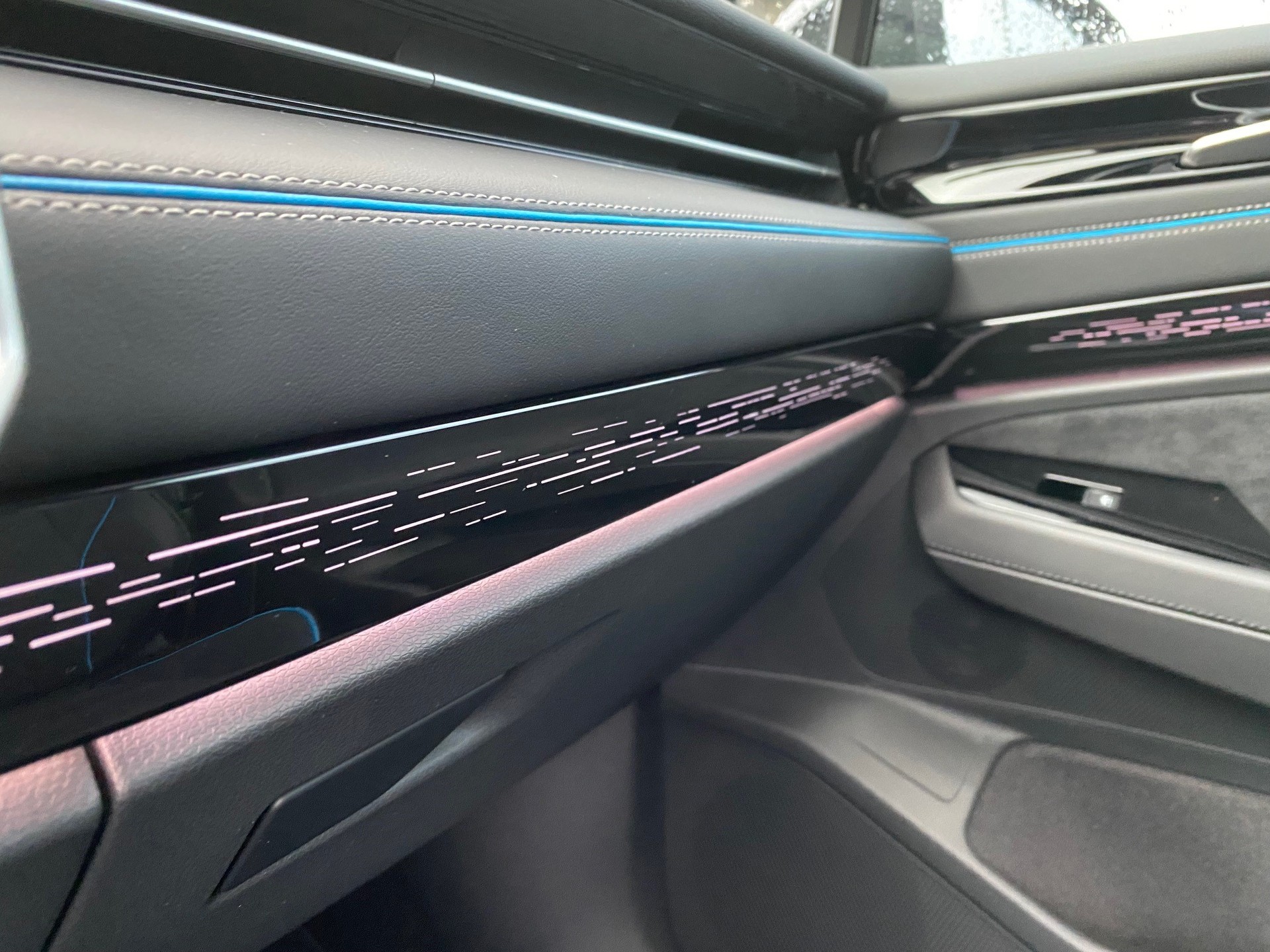 VW ID.7 Pro 77 kWh Pro-image-5