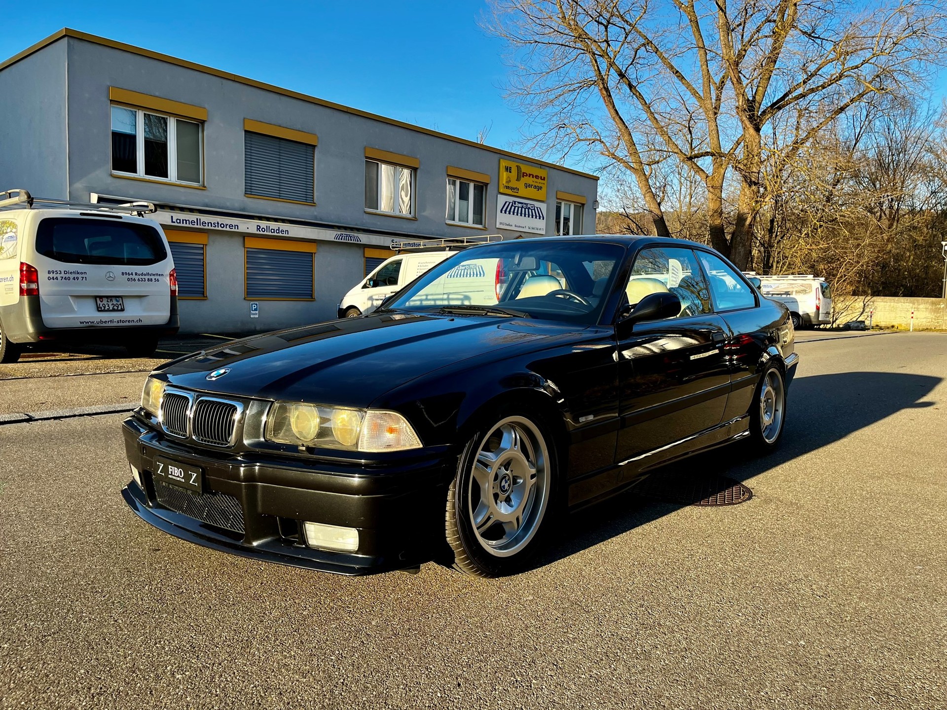BMW M3-image-6