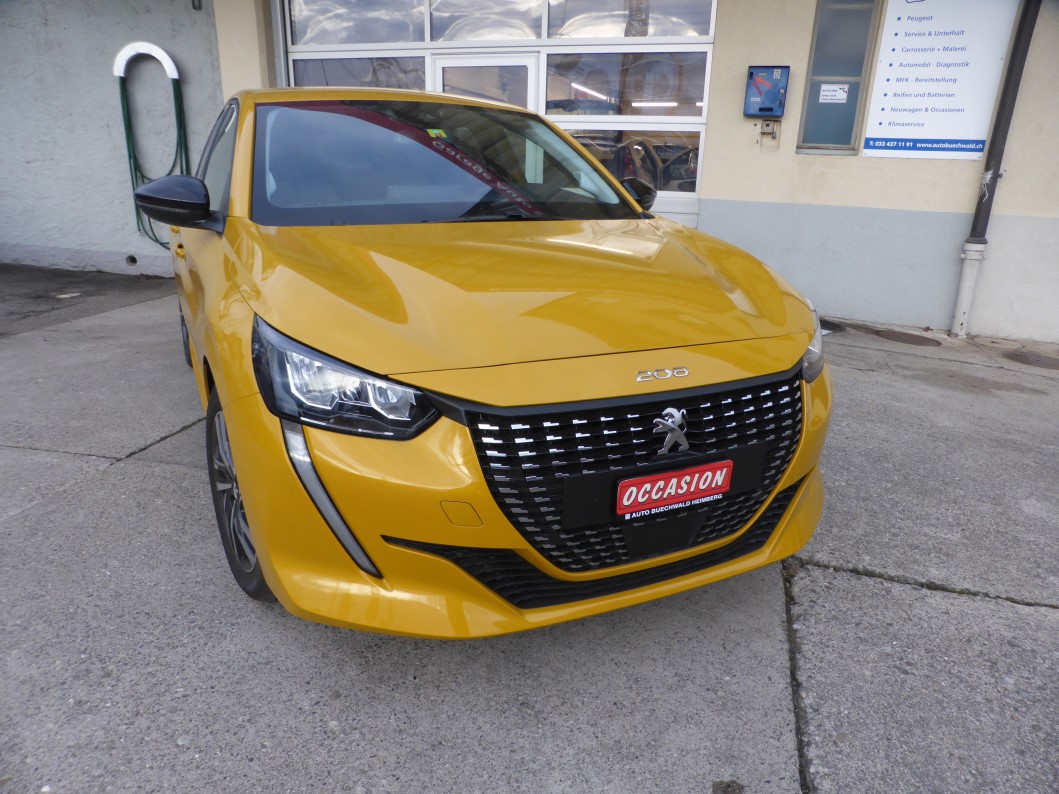 PEUGEOT 208 1.2 PureTech Allure EAT8-image-1