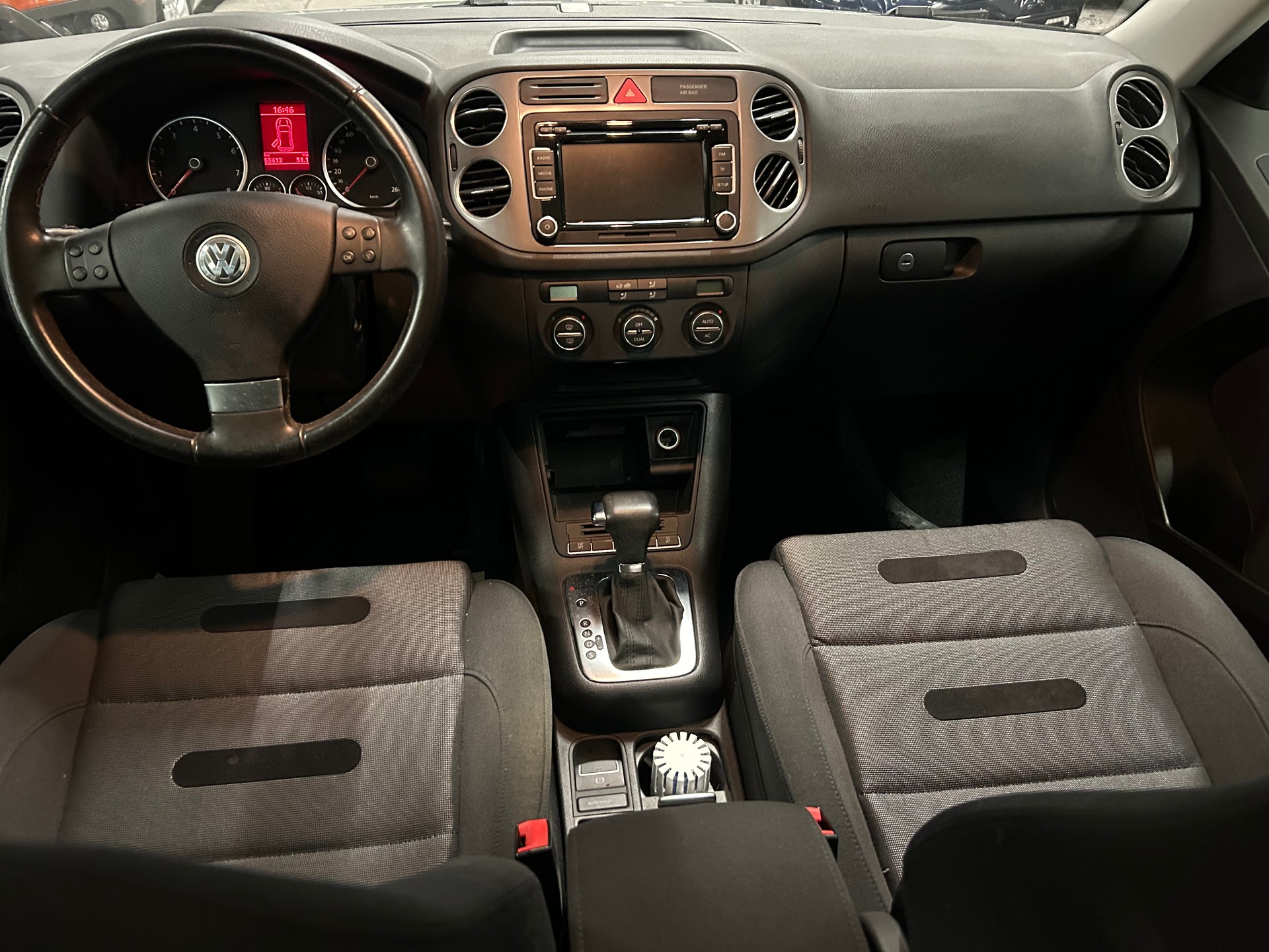 VW Tiguan 2.0 TSI Trend&Fun Tiptronic-image-9