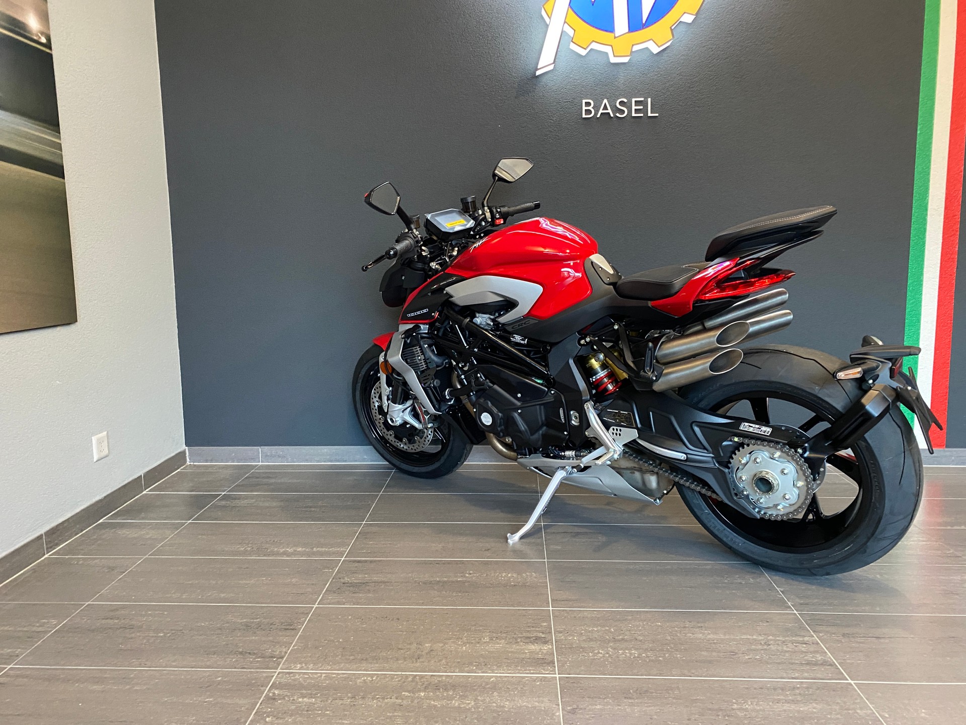 MV AGUSTA Brutale 1000-image-7