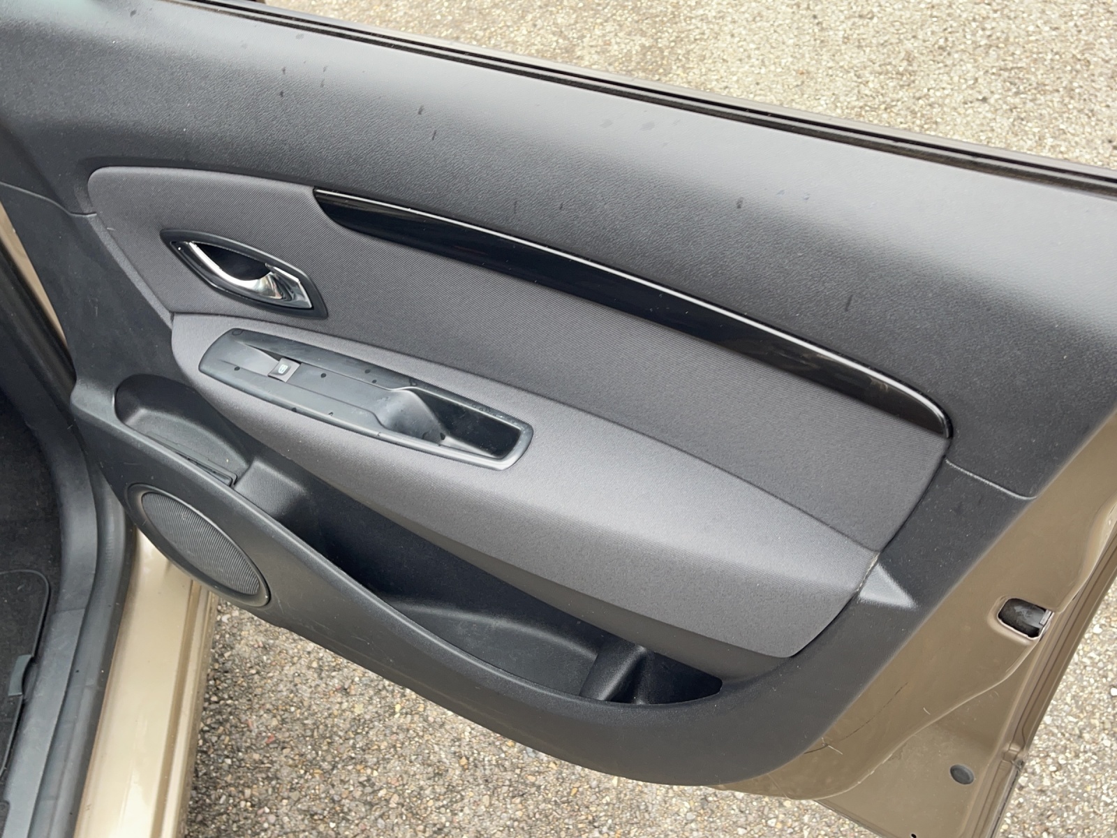 RENAULT Grand Scénic 1.2 16V Turbo Expression-image-16