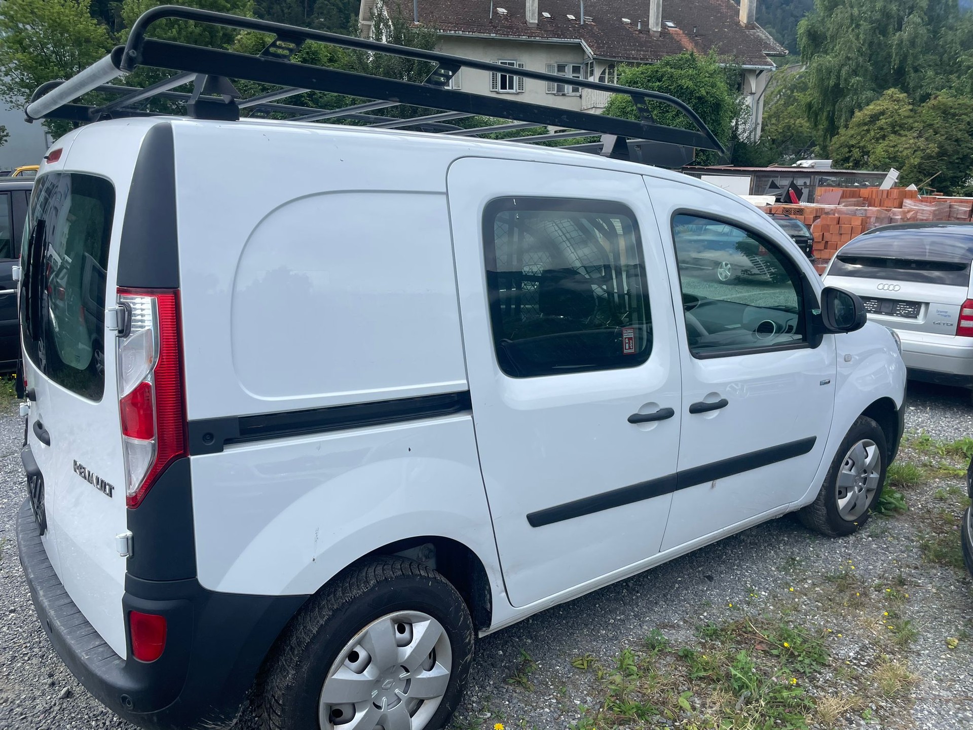 RENAULT Kangoo Z.E. (Batterie Miete)-image-5