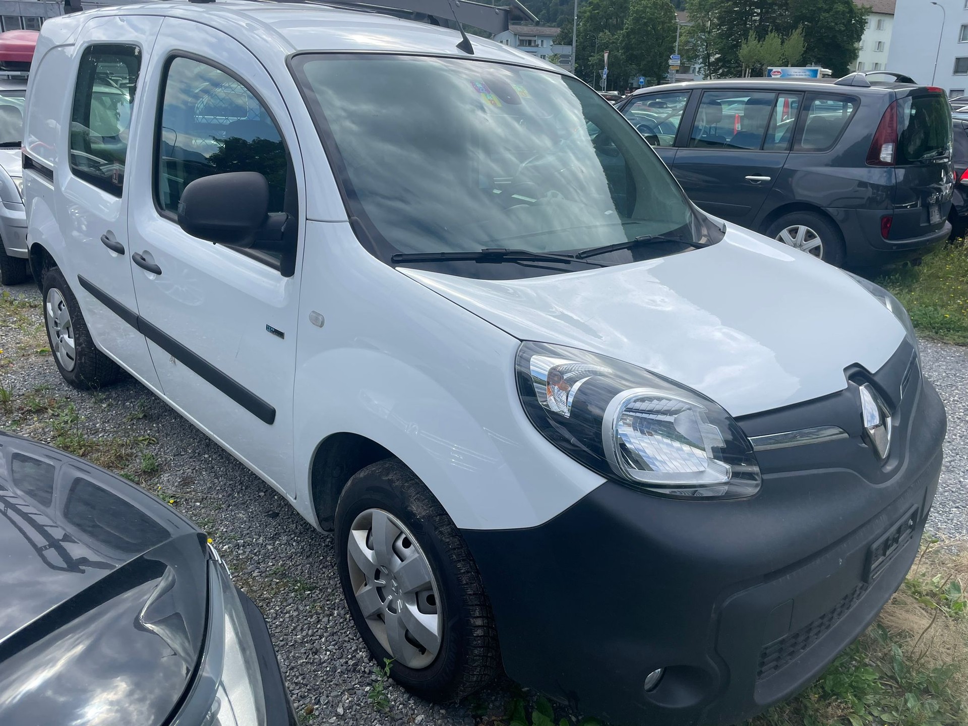 RENAULT Kangoo Z.E. (Batterie Miete)-image-1