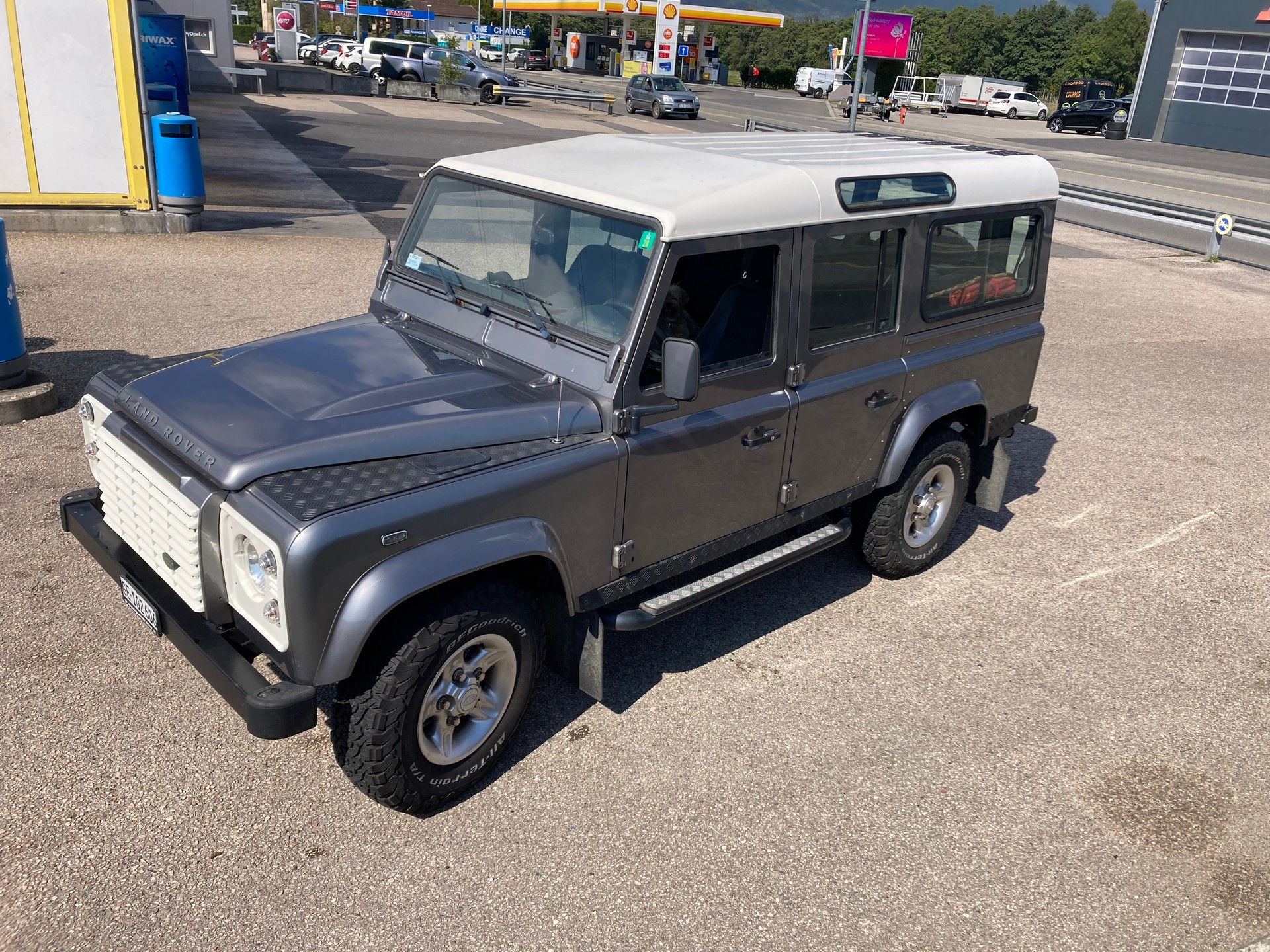 LAND ROVER 110 TD4 2.4-image-1