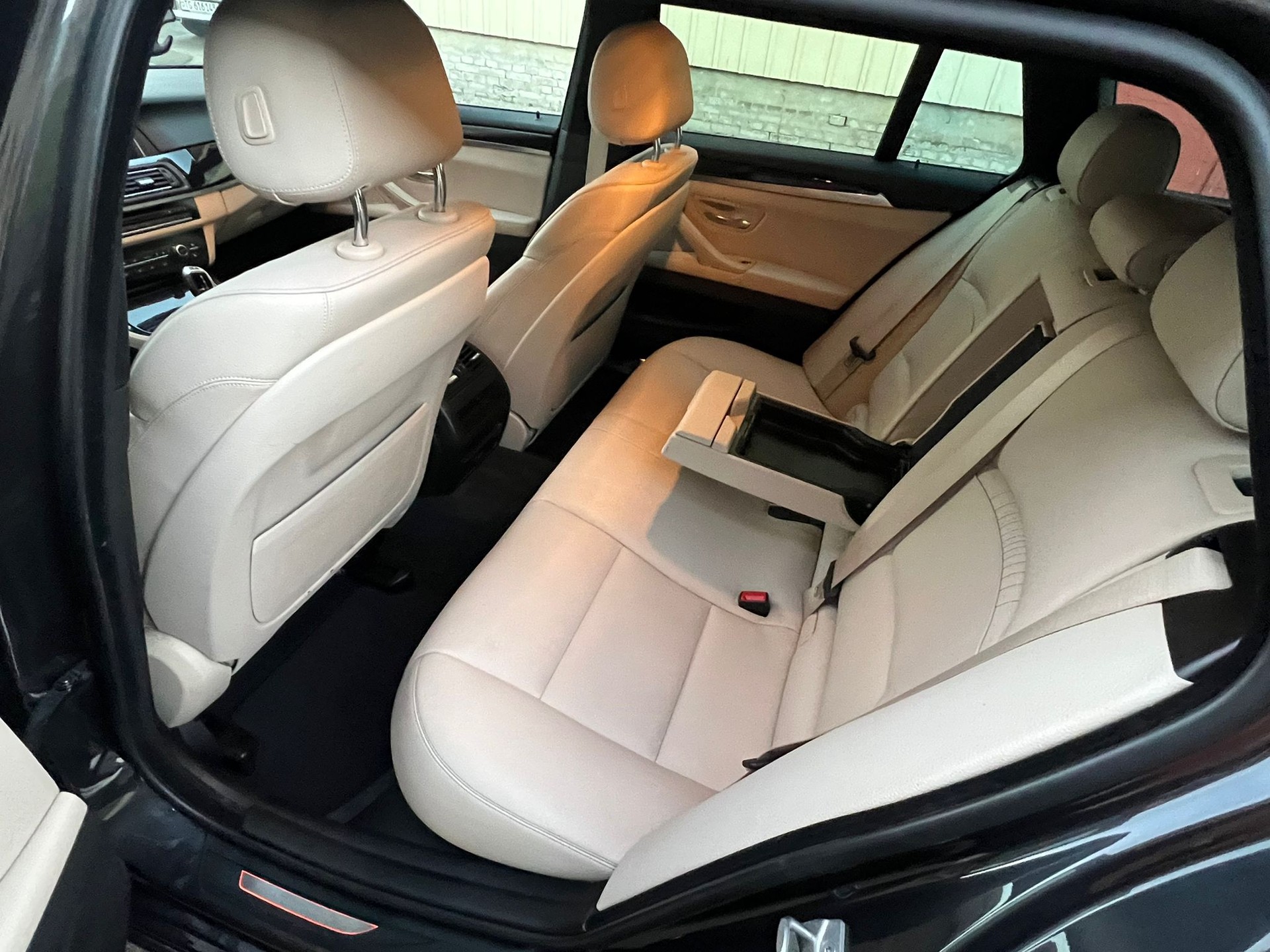 BMW 535d Touring xDrive Steptronic-image-10