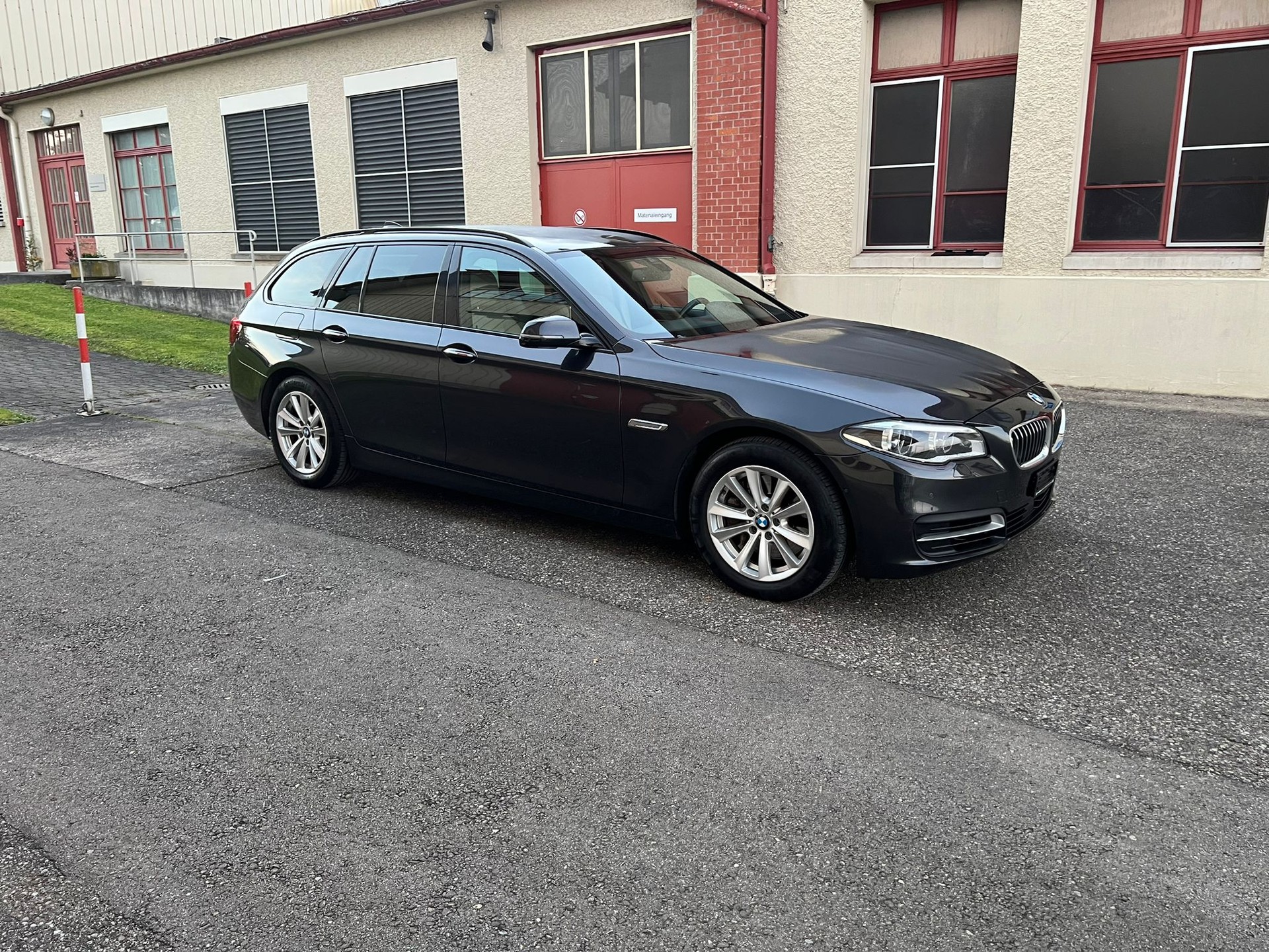 BMW 535d Touring xDrive Steptronic-image-0