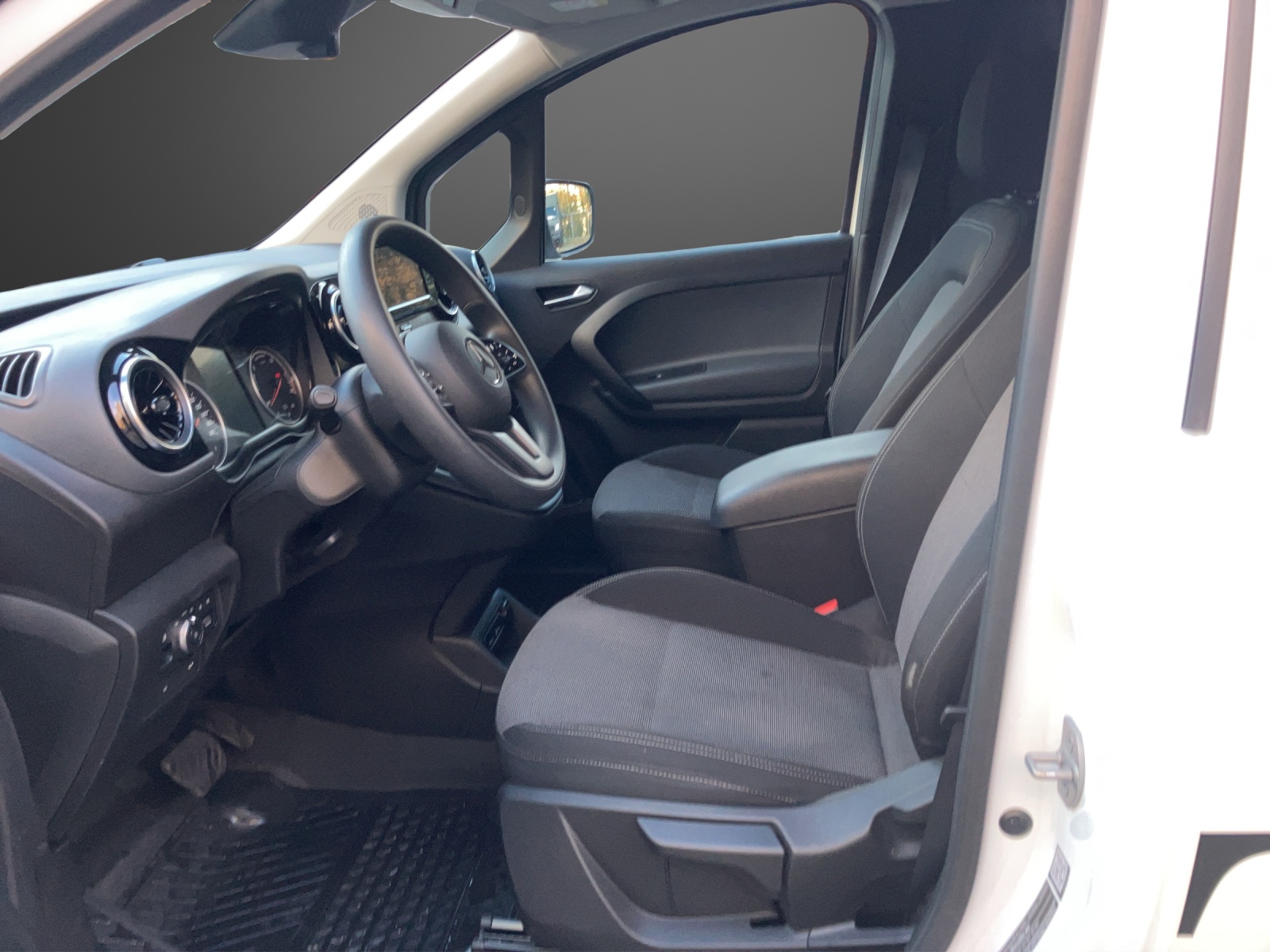 MERCEDES-BENZ eCitan 45kWh Select-image-6