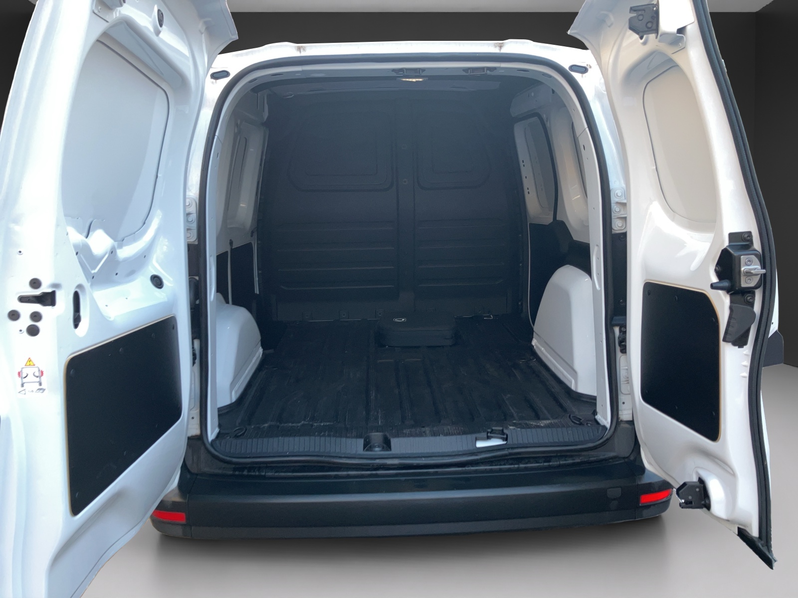 MERCEDES-BENZ eCitan 45kWh Select-image-9