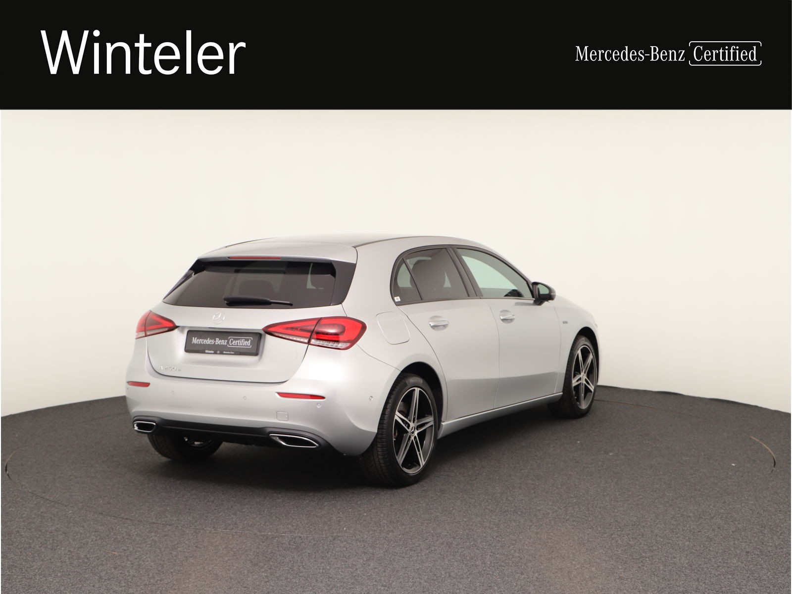 MERCEDES-BENZ A 250e Progressive-image-4
