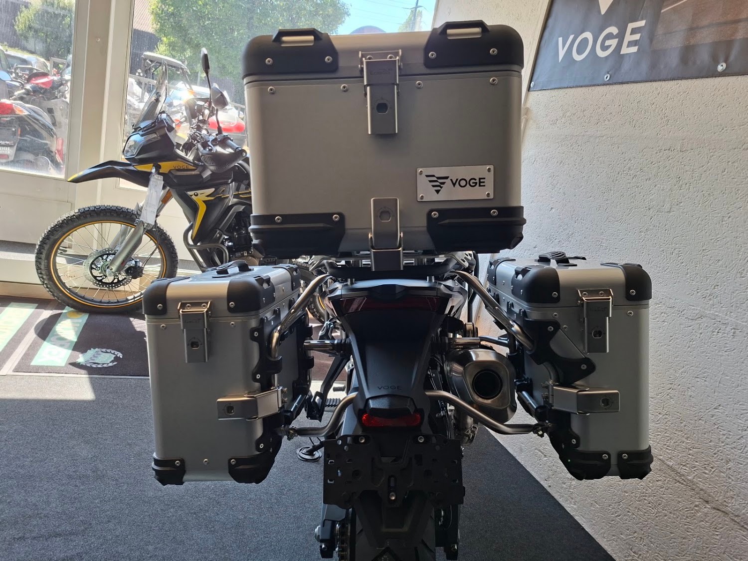 VOGE 900DSX-image-4