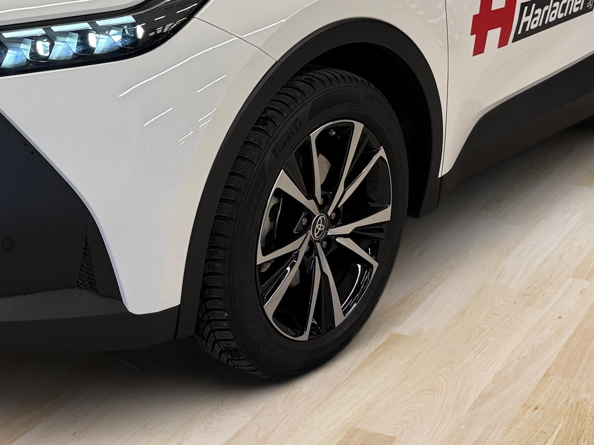 TOYOTA C-HR 2.0 PHEV CVT Swiss Edition-image-8