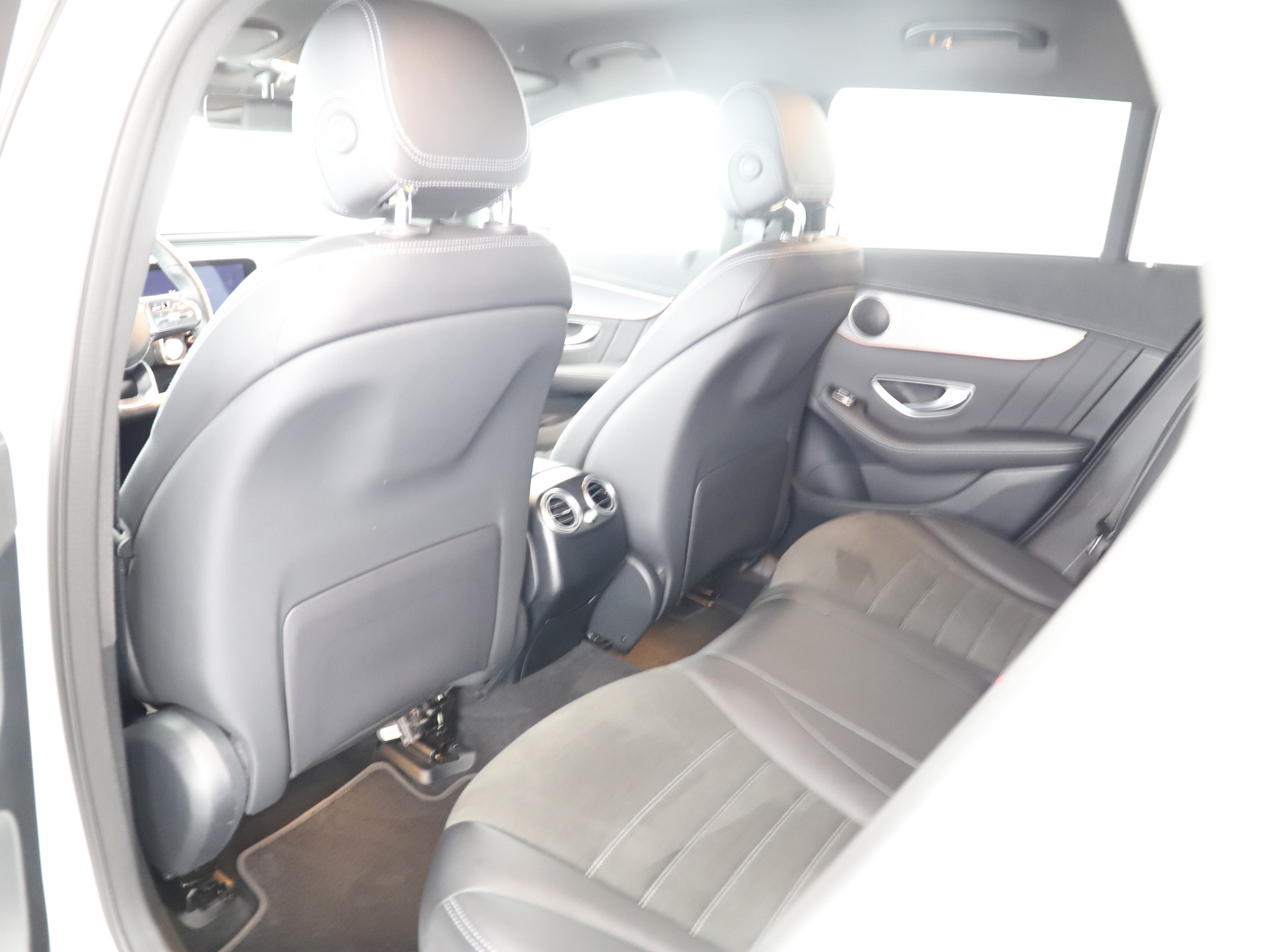 MERCEDES-BENZ EQC 400 AMG Line 4Matic-image-13