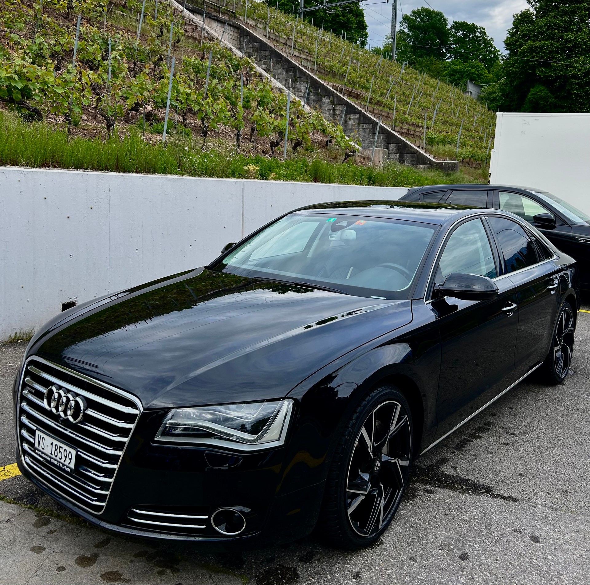 AUDI A8 3.0 TDI quattro tiptronic