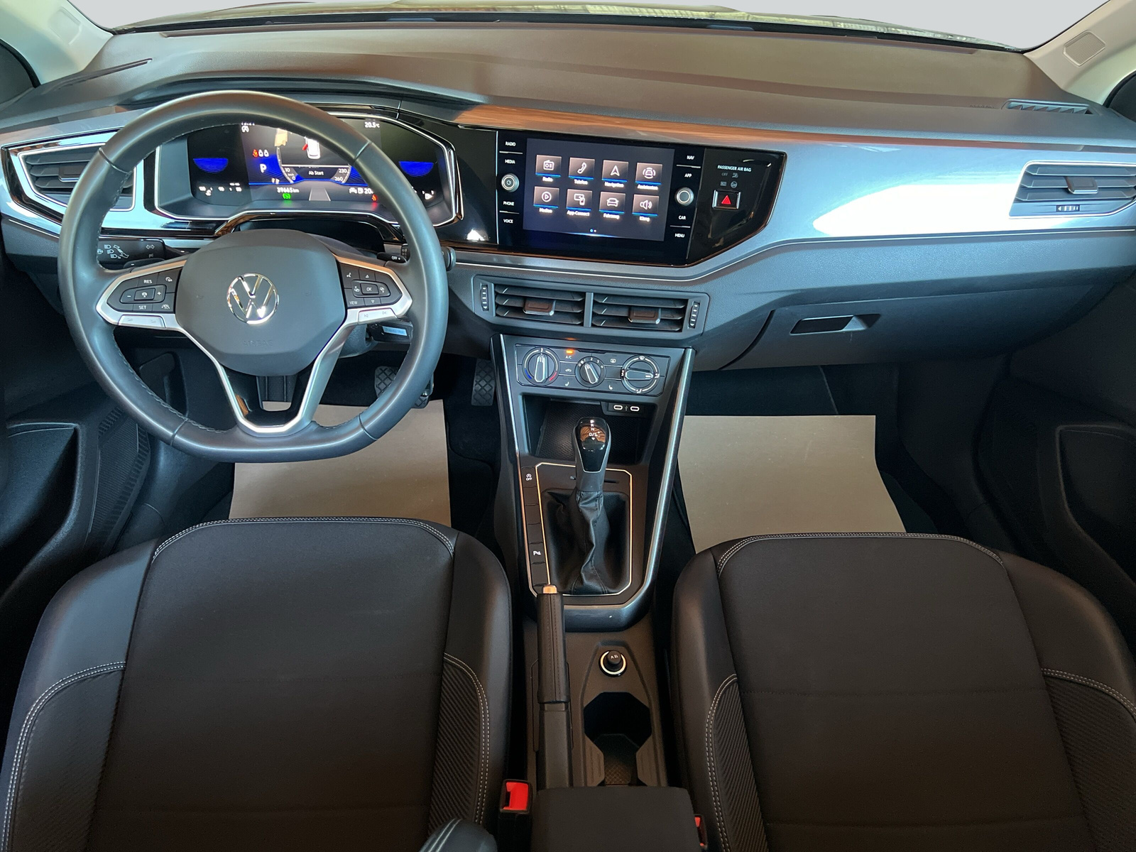 VW Taigo 1.5 TSI Style DSG-image-11
