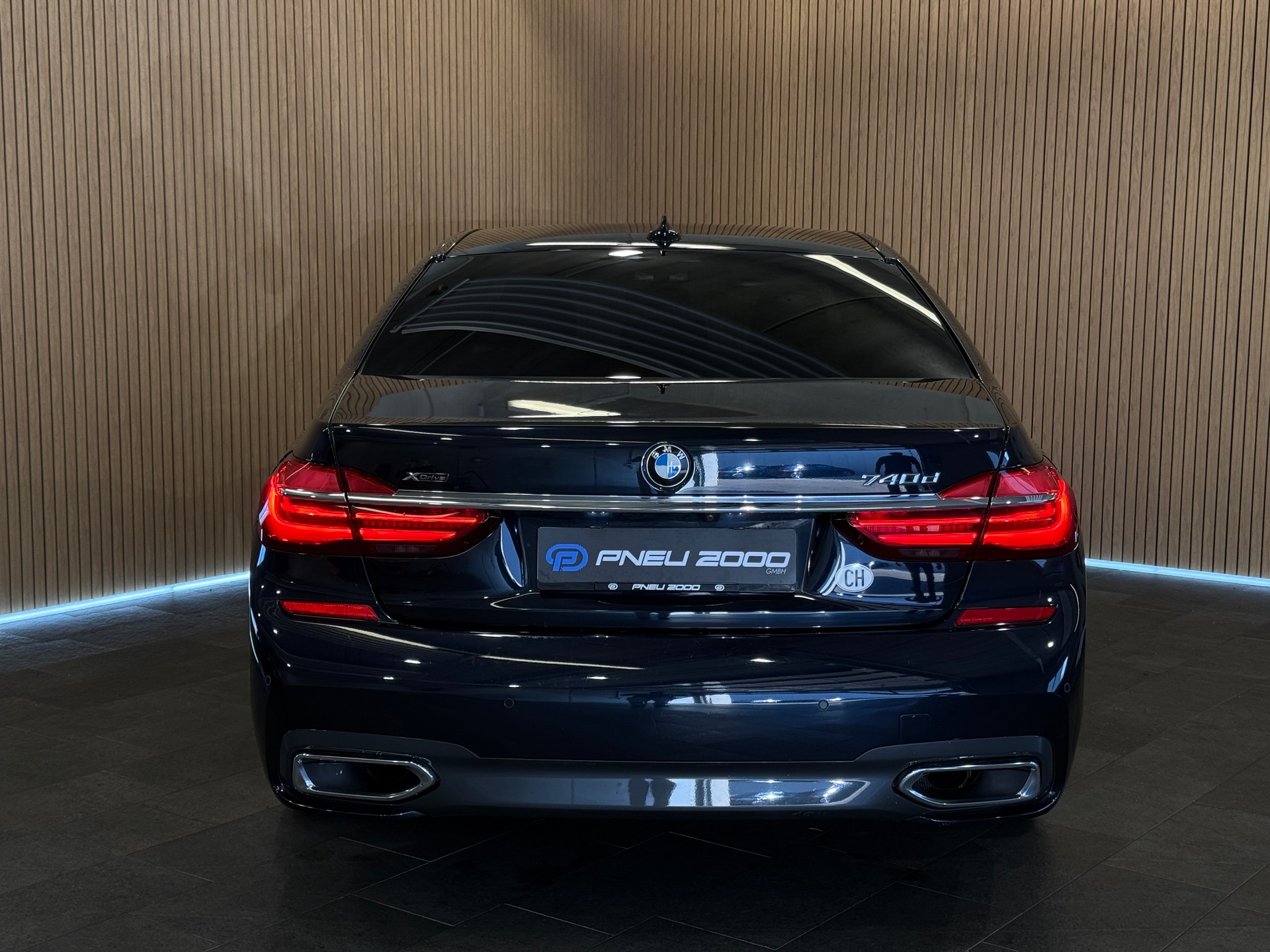 BMW 740d xDrive Steptronic M-Sport * TOP AUSSTATTUNG*-image-3