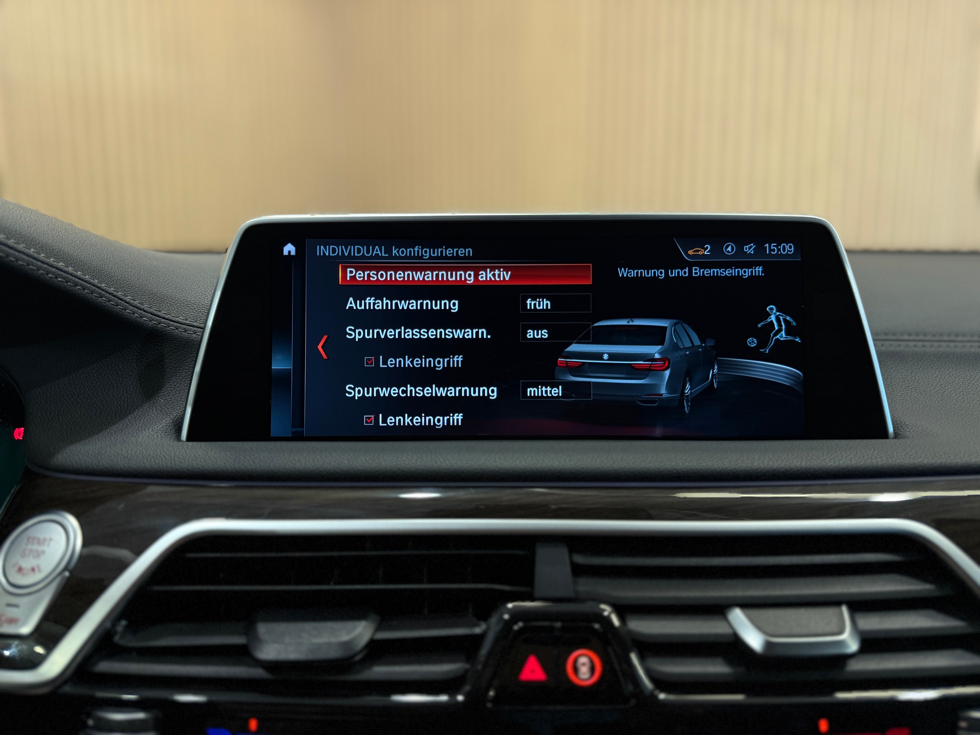 BMW 740d xDrive Steptronic M-Sport * TOP AUSSTATTUNG*-image-14