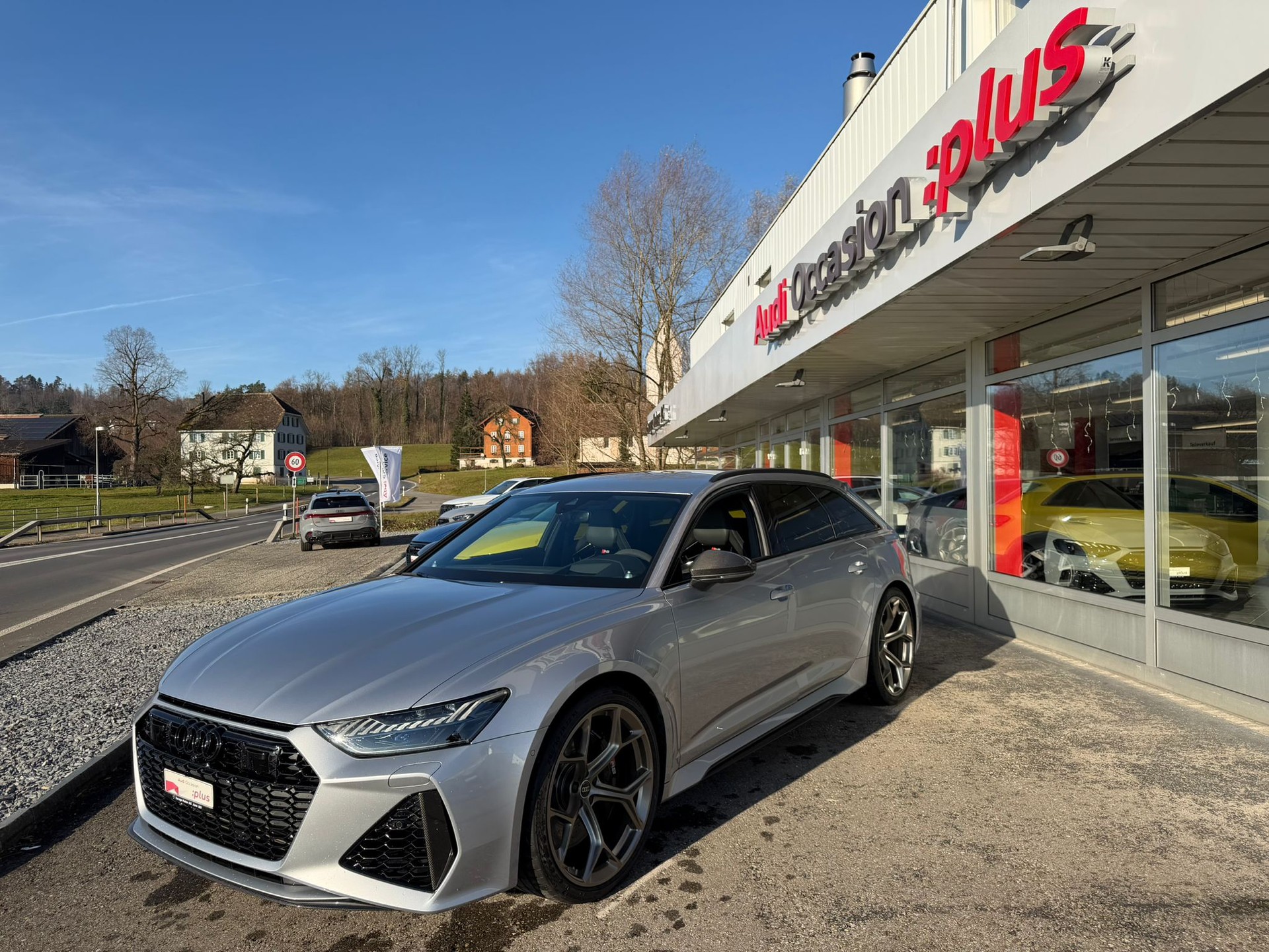 AUDI RS6 Avant 4.0 TFSI V8 Performance quattro-image-5