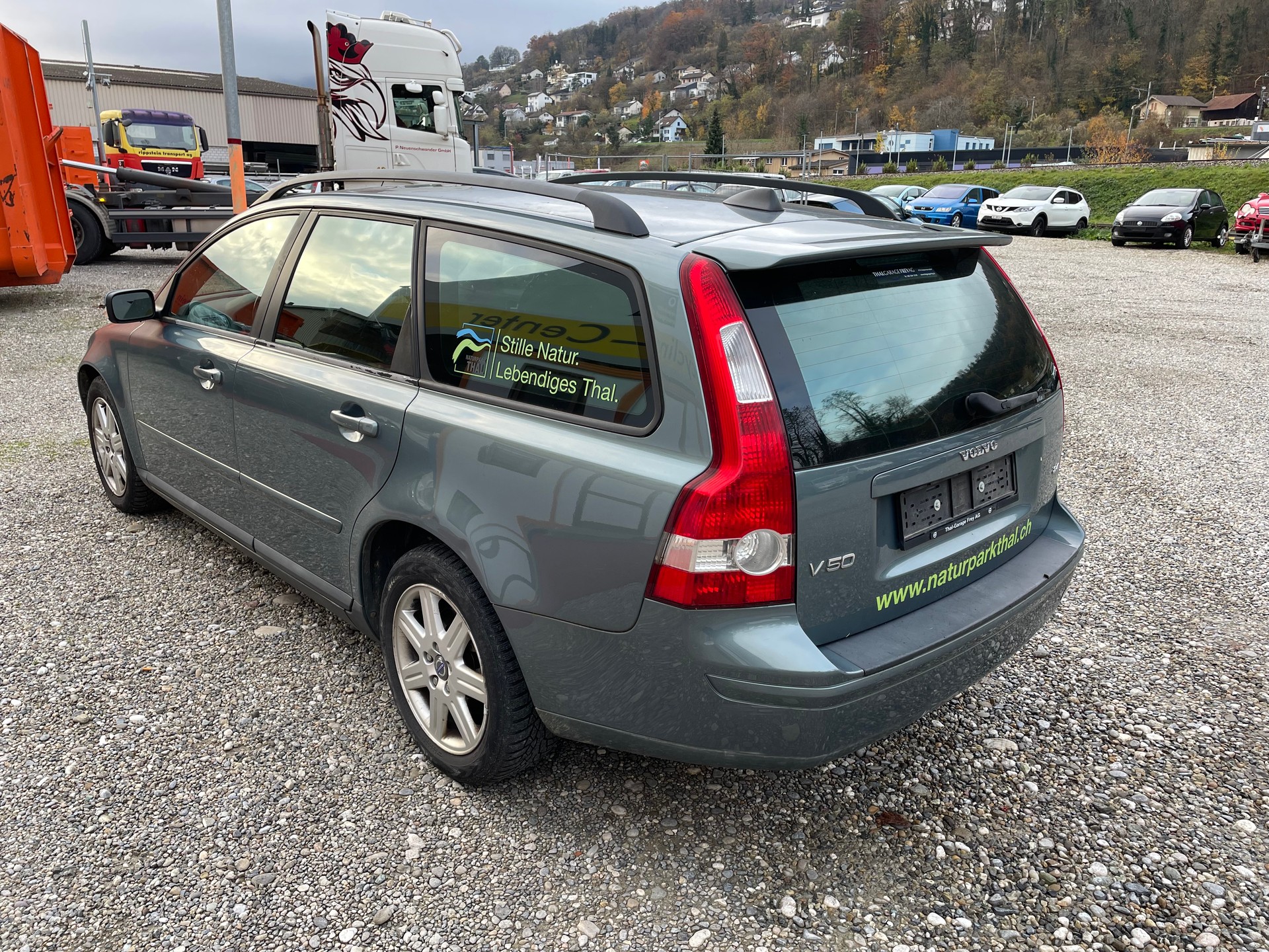 VOLVO V50 2.4-image-3