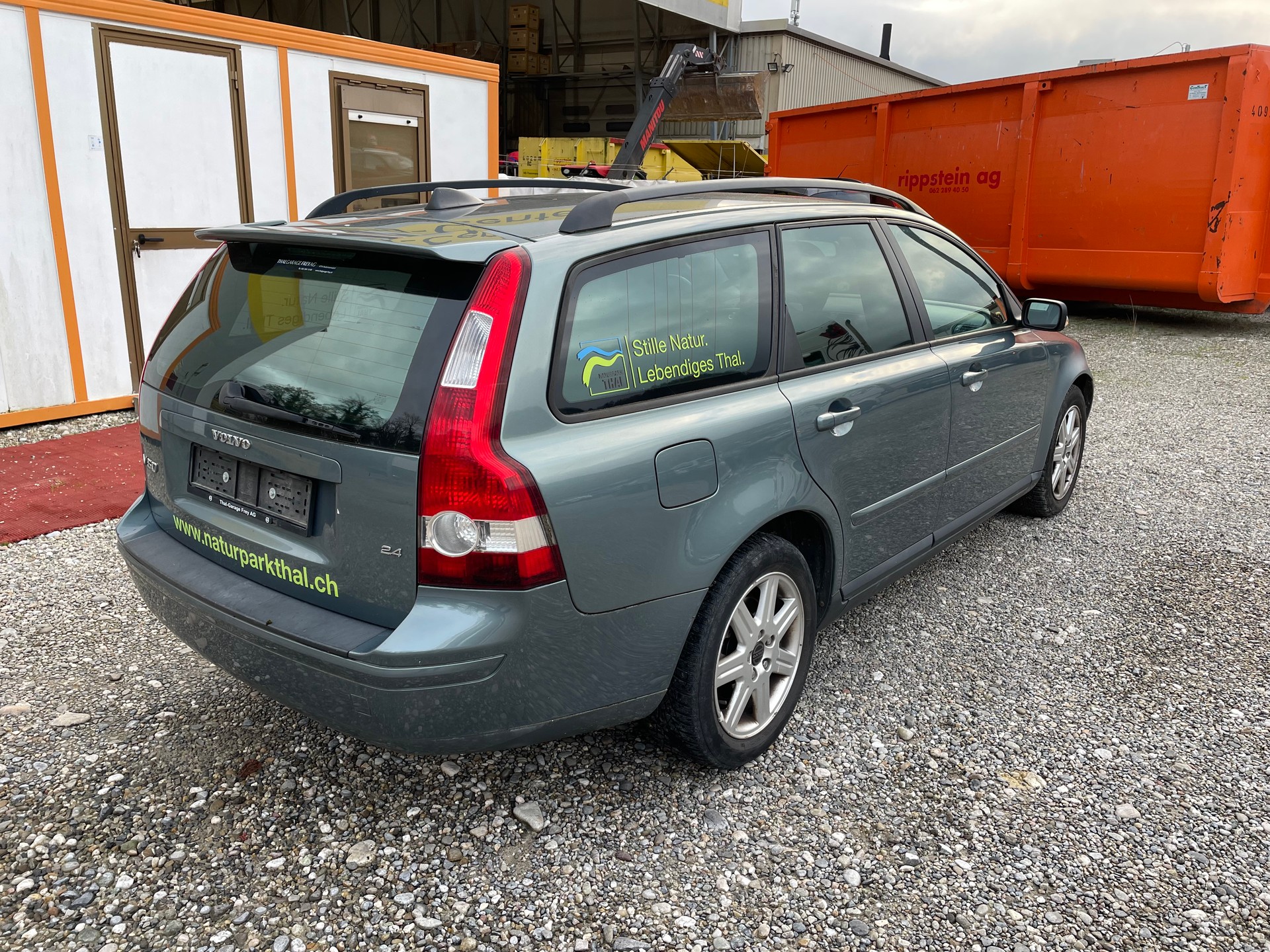 VOLVO V50 2.4-image-2
