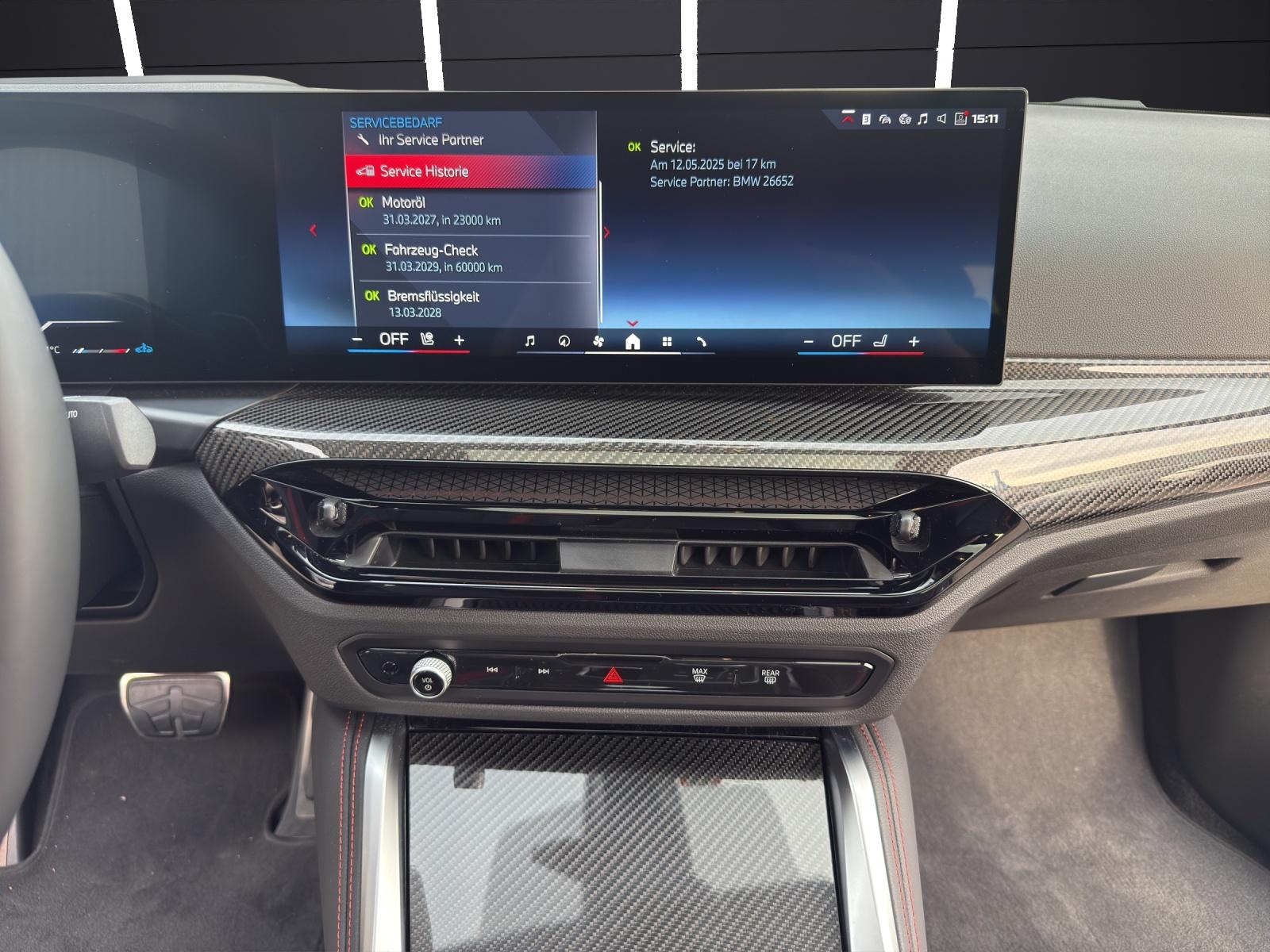 BMW M240i xDrive Coupé-image-17