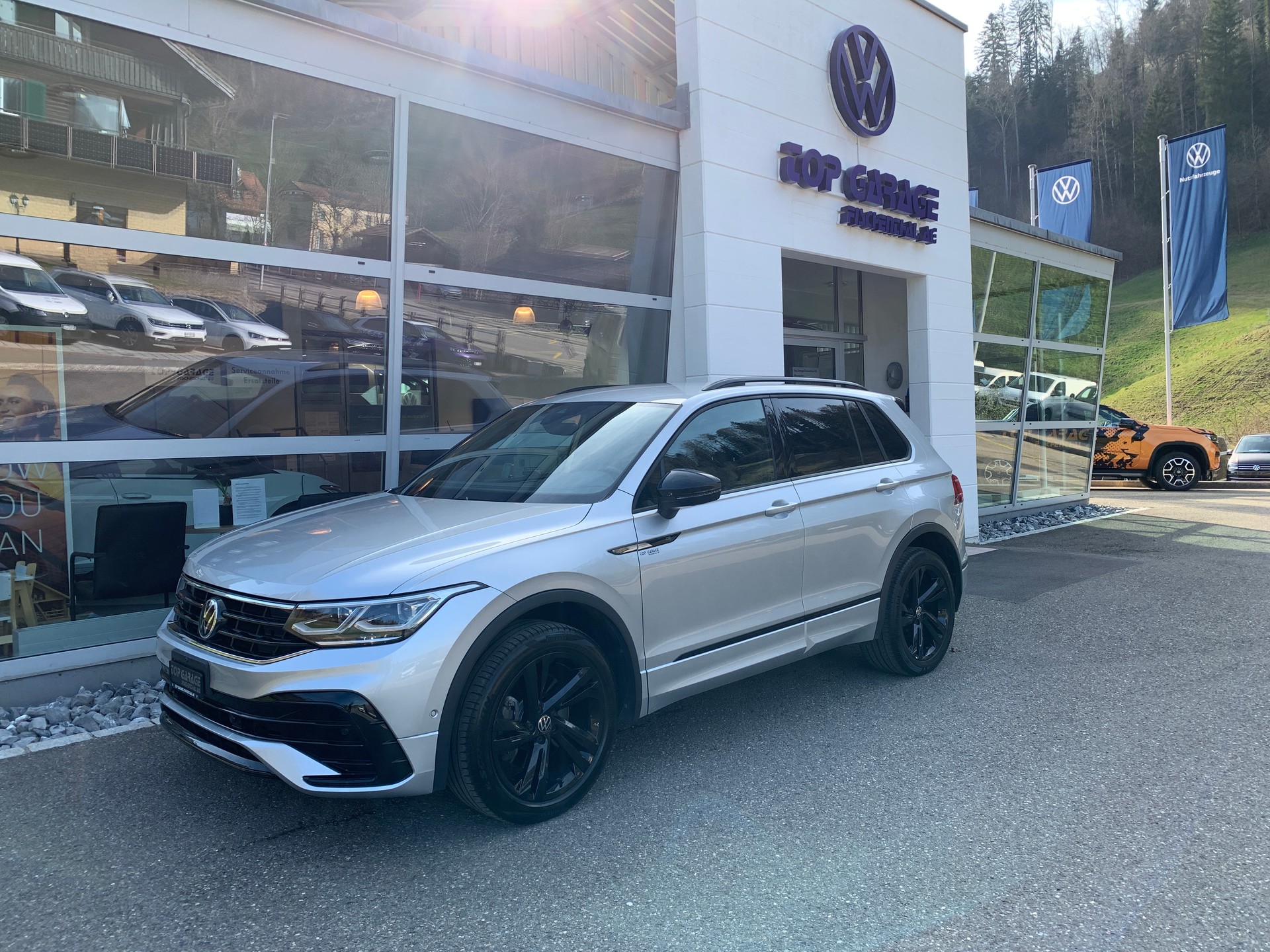 VW Tiguan 2.0 TDI SCR Selection 4Motion DSG-image-0