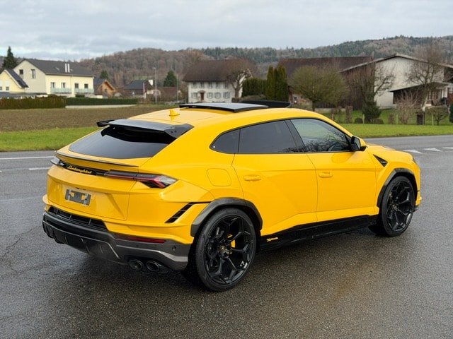 LAMBORGHINI Urus Performante-image-14