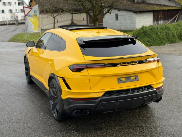 LAMBORGHINI Urus Performante-image-15