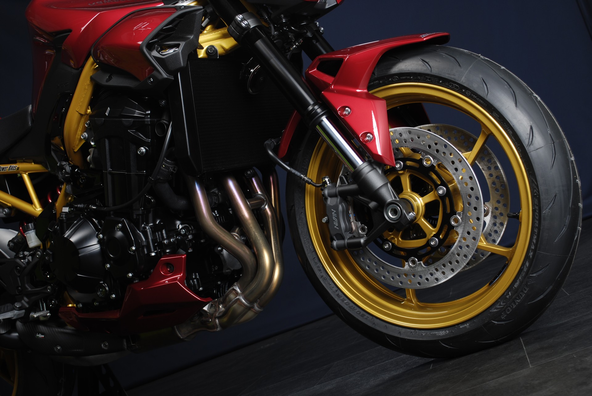 KAWASAKI Z 900 (35kW) MY26 - Sonderumbau-showroom-element-3