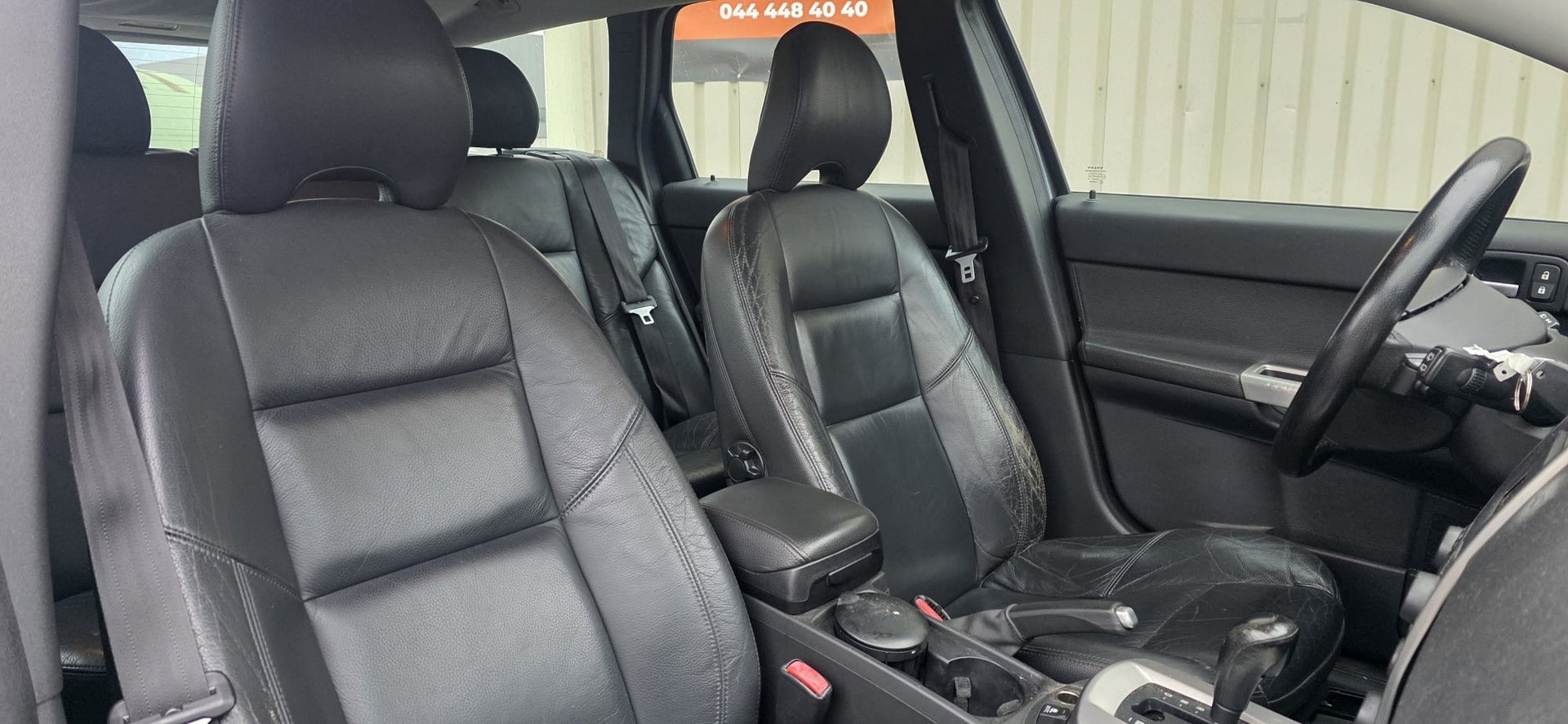 VOLVO V50 T5 AWD Summum-image-7