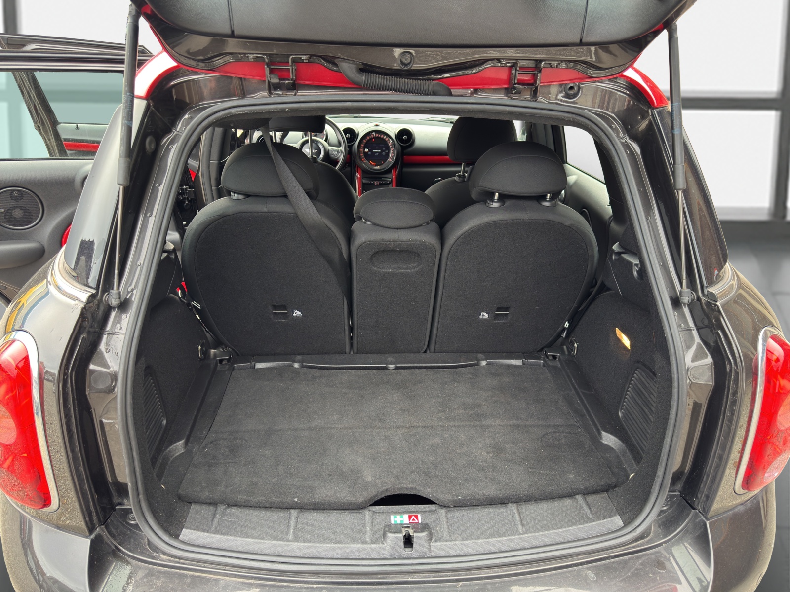 MINI Countryman John Cooper Works ALL4-image-15