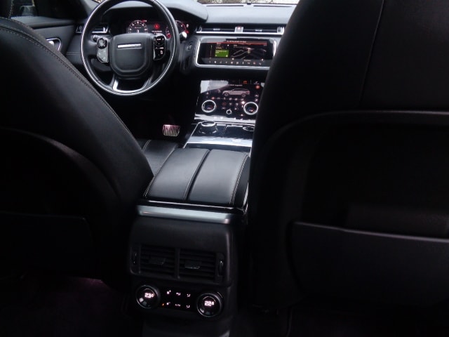 LAND ROVER Range Rover Velar R-Dynamic D 300 Automatic-image-3