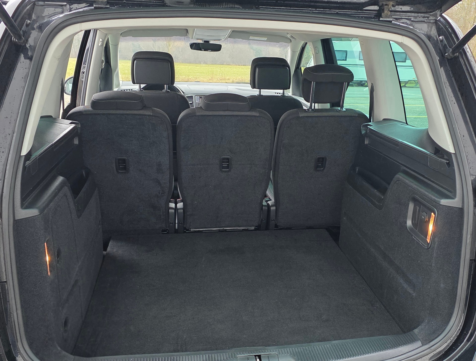 VW Sharan 2.0 TDI BMT Highline DSG-image-7