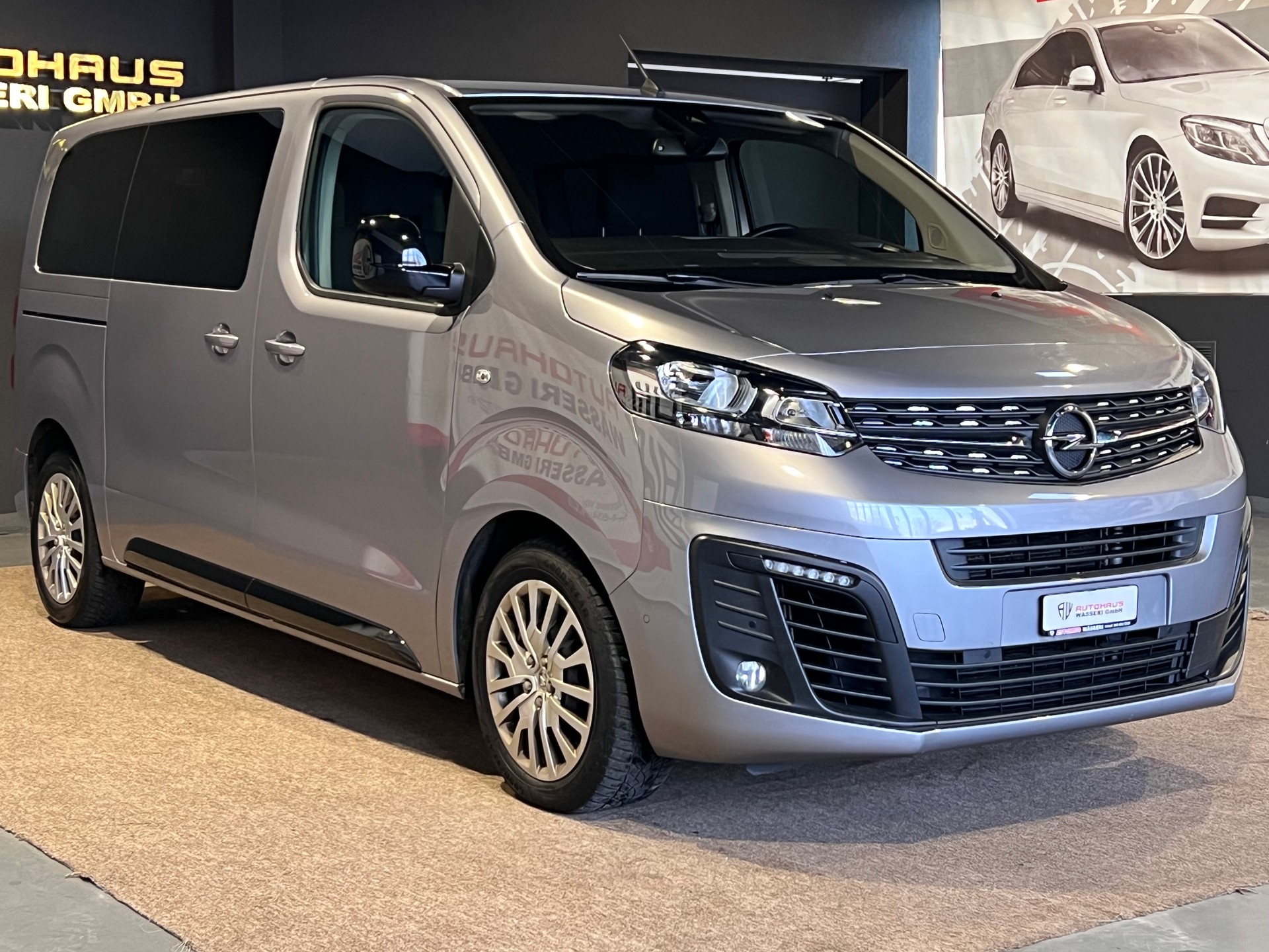 OPEL Zafira Life 2.0 CDTI Business Edition M Automatik-image-0
