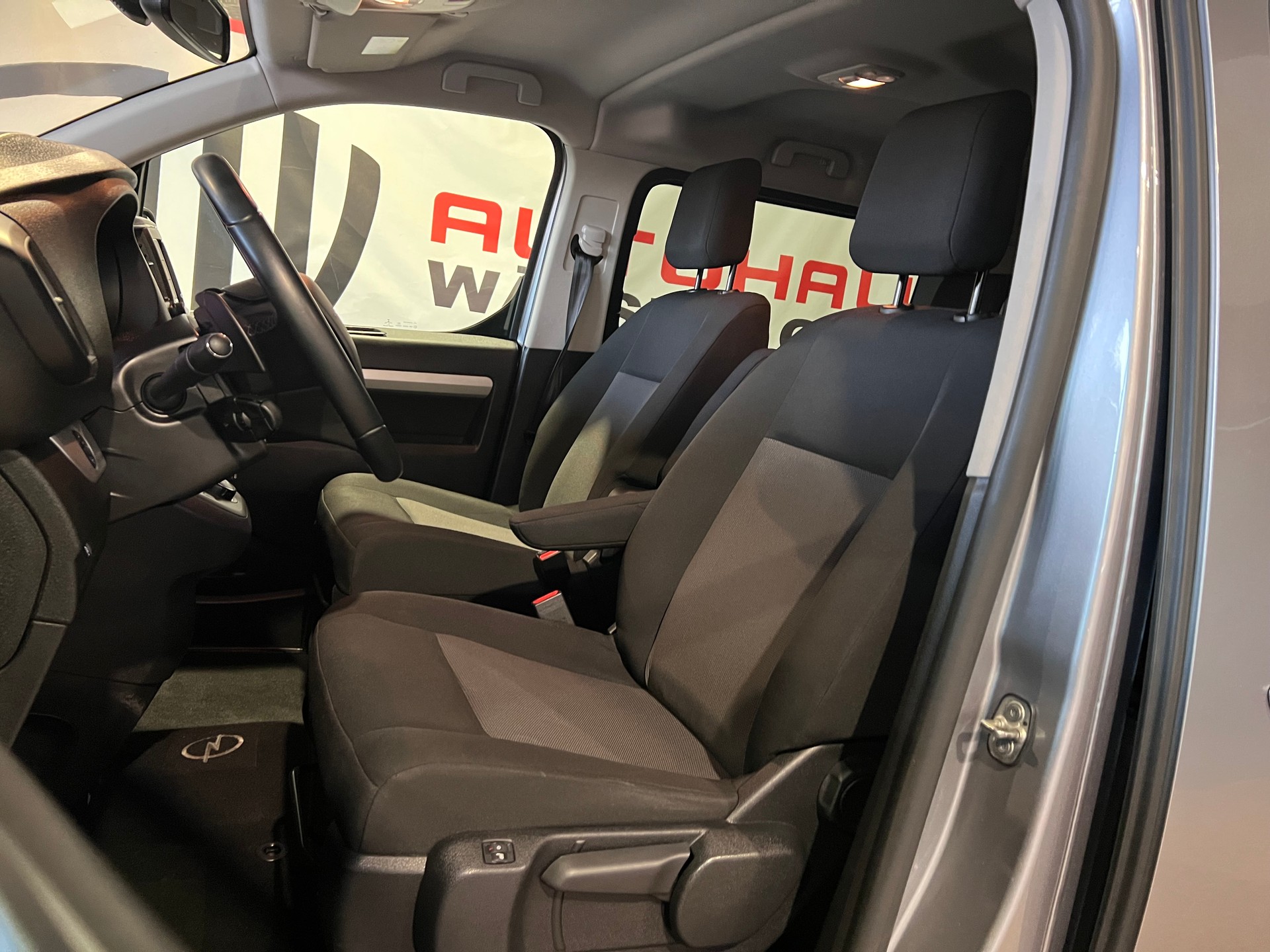 OPEL Zafira Life 2.0 CDTI Business Edition M Automatik-image-11