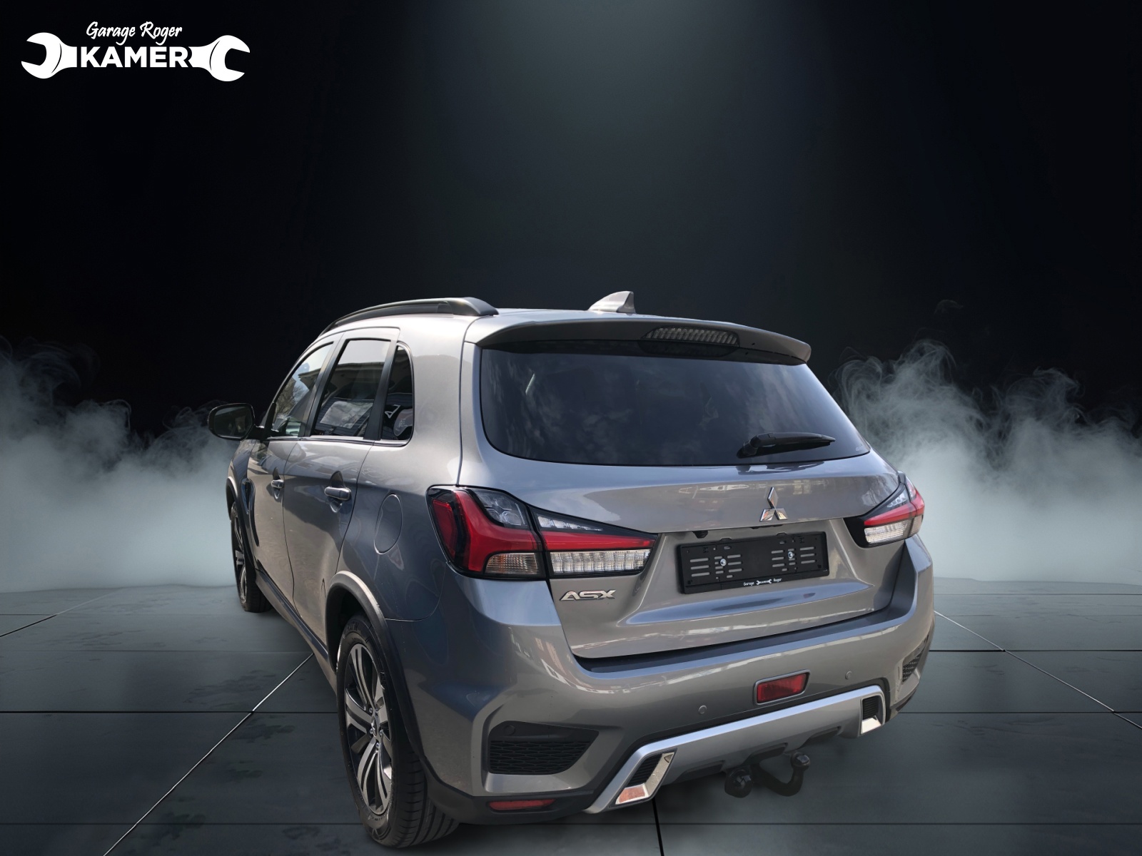 MITSUBISHI ASX 2.0 Diamond 4WD Automat-showroom-element-3
