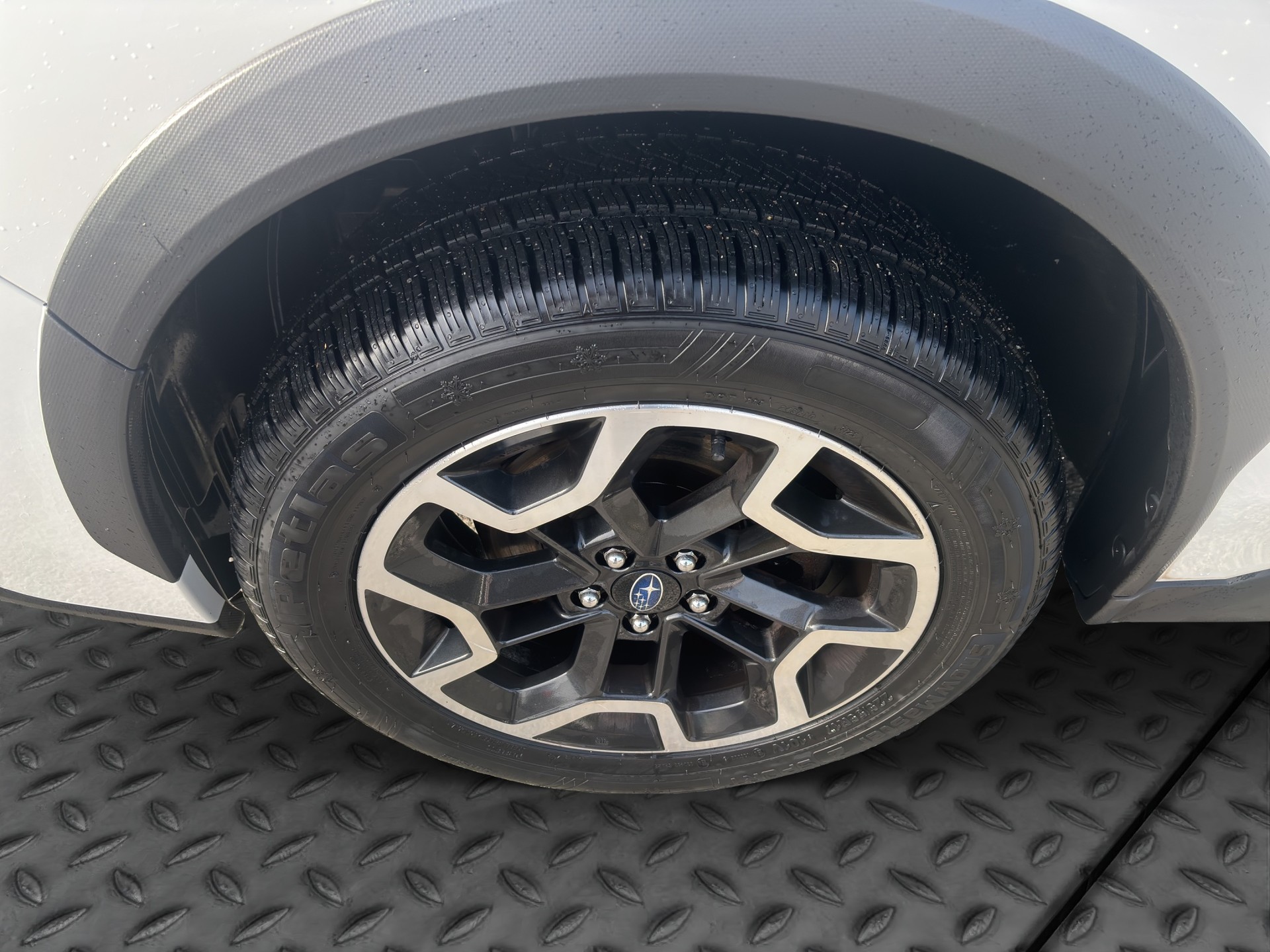 SUBARU XV 2.0 Swiss Two AWD CVT-image-16