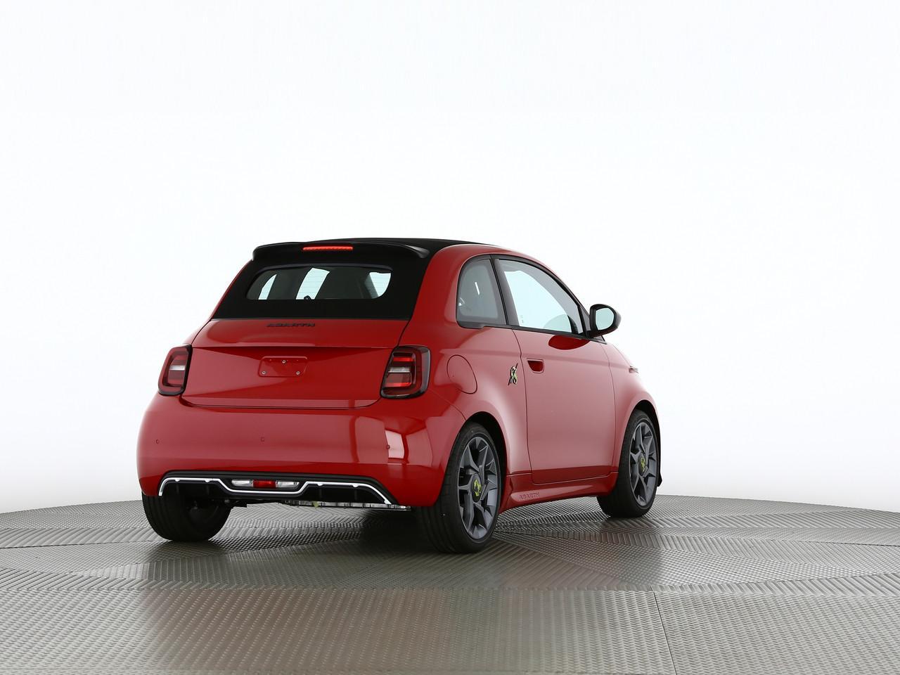 FIAT 500 Abarth Cabrio 500e-image-3